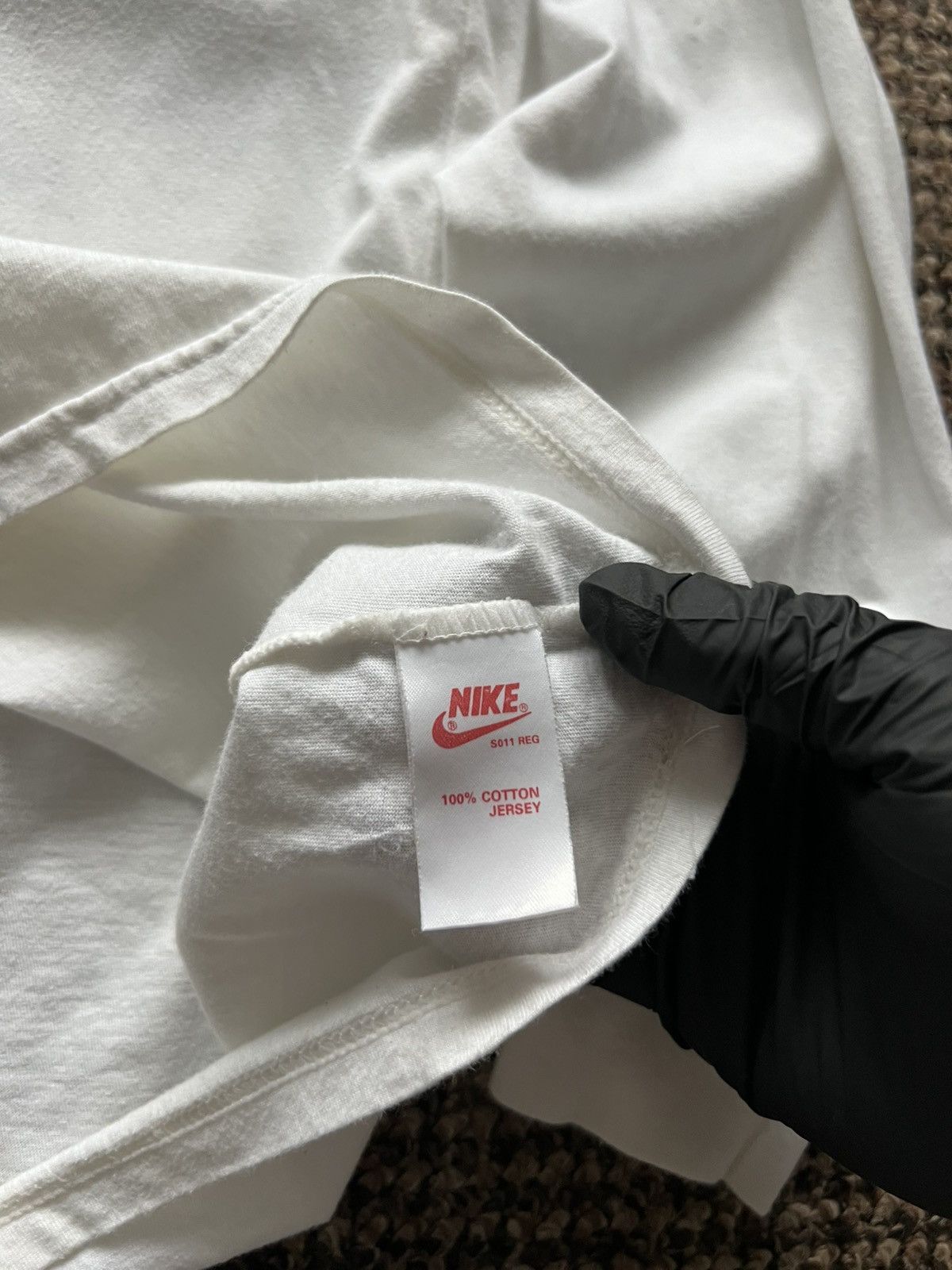 Nike Nike Vintage Big Logo Rare Long Sleeve T-Shirt White Men's Size US M / EU 48-50 / 2 - 12 Thumbnail