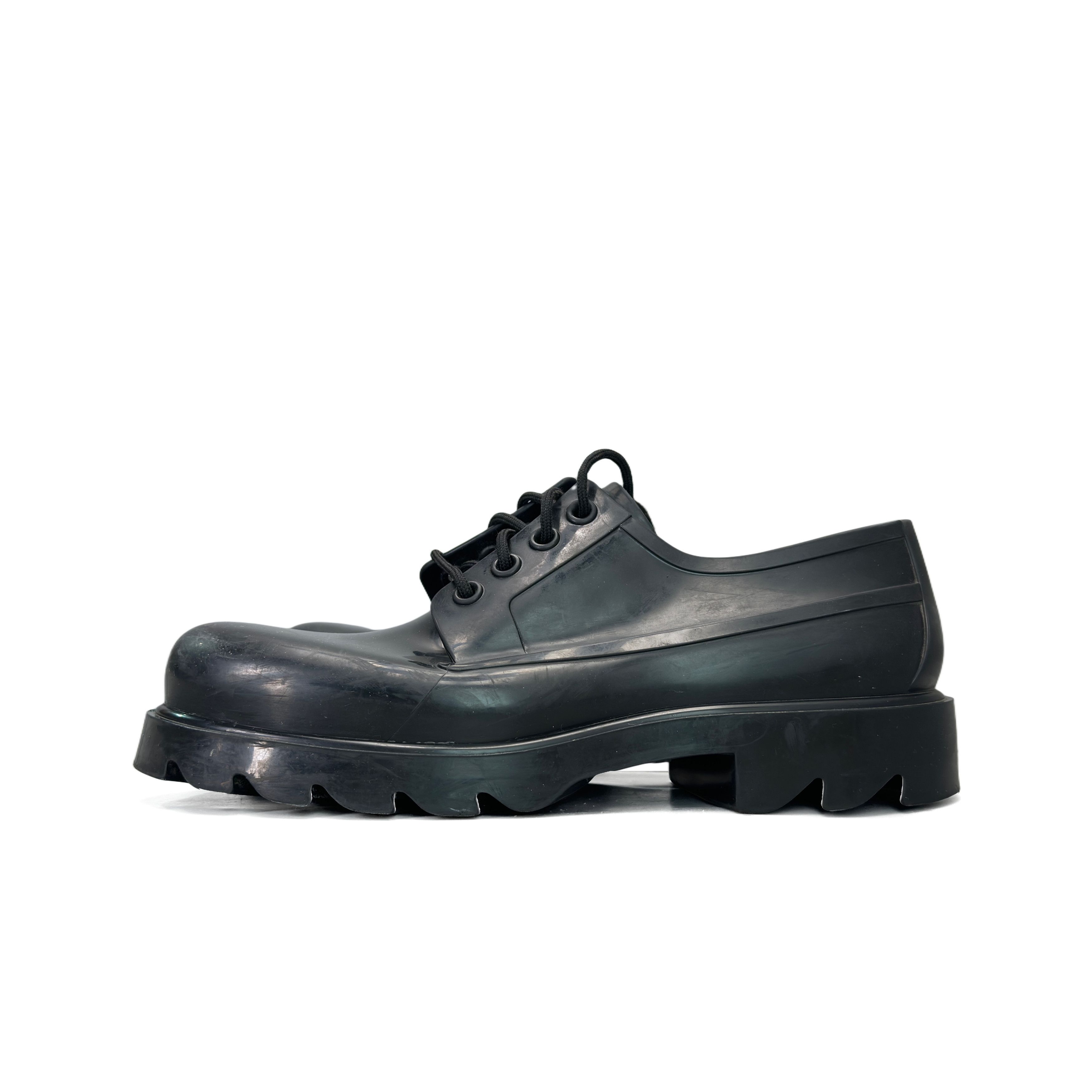 Bottega Veneta Strut Grid Derby | Grailed