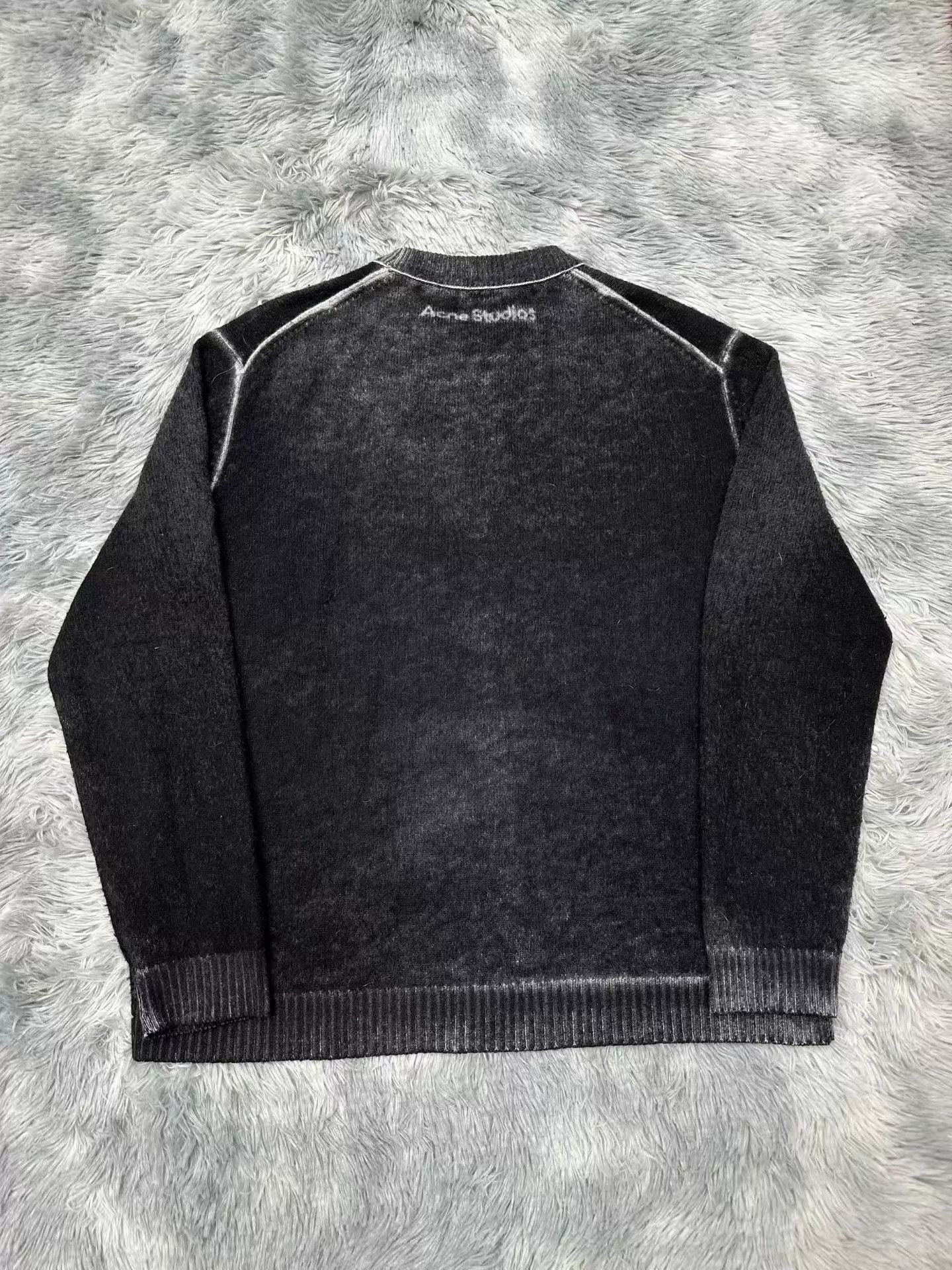 Acne Studios Acne Studios Wool Knit Sweater Size S Worn Once Size US S / EU 44-46 / 1 - 2 Thumbnail