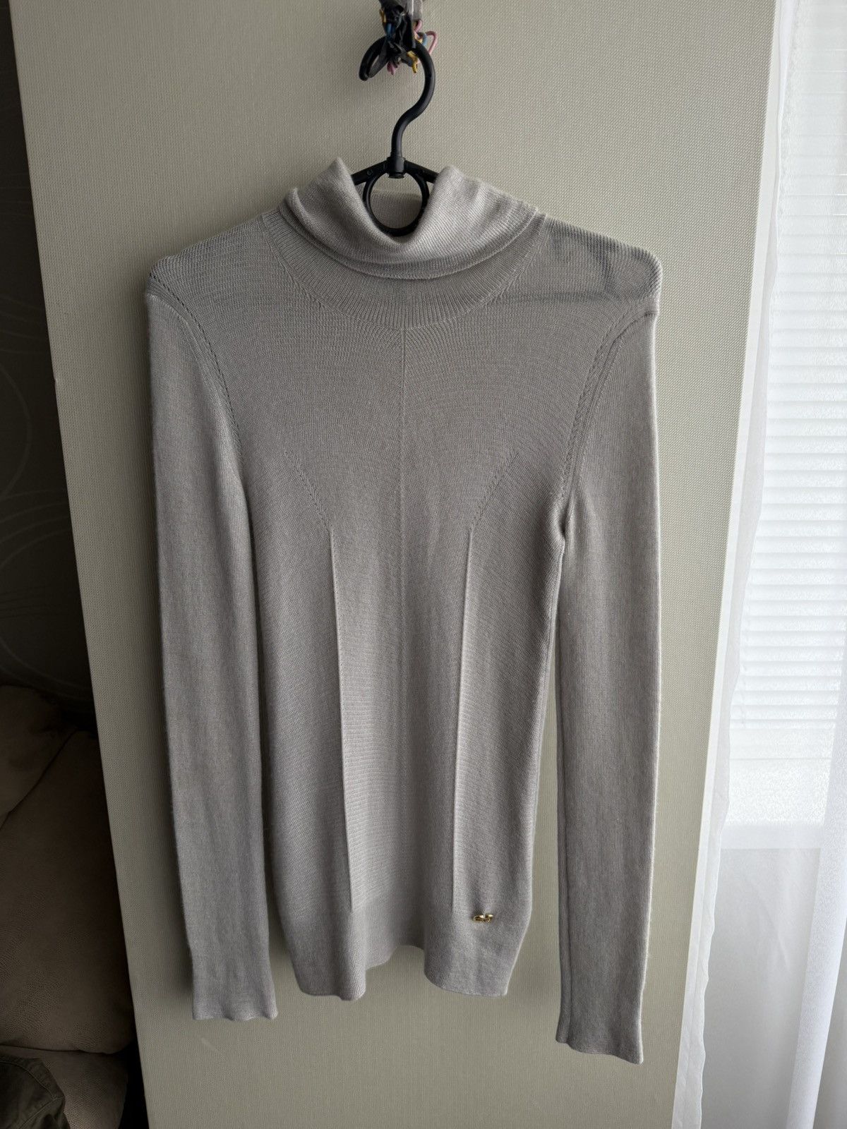 Gucci Gucci 100% cashmere turtleneck sweater Size S / US 4 / IT 40 - 1 Thumbnail