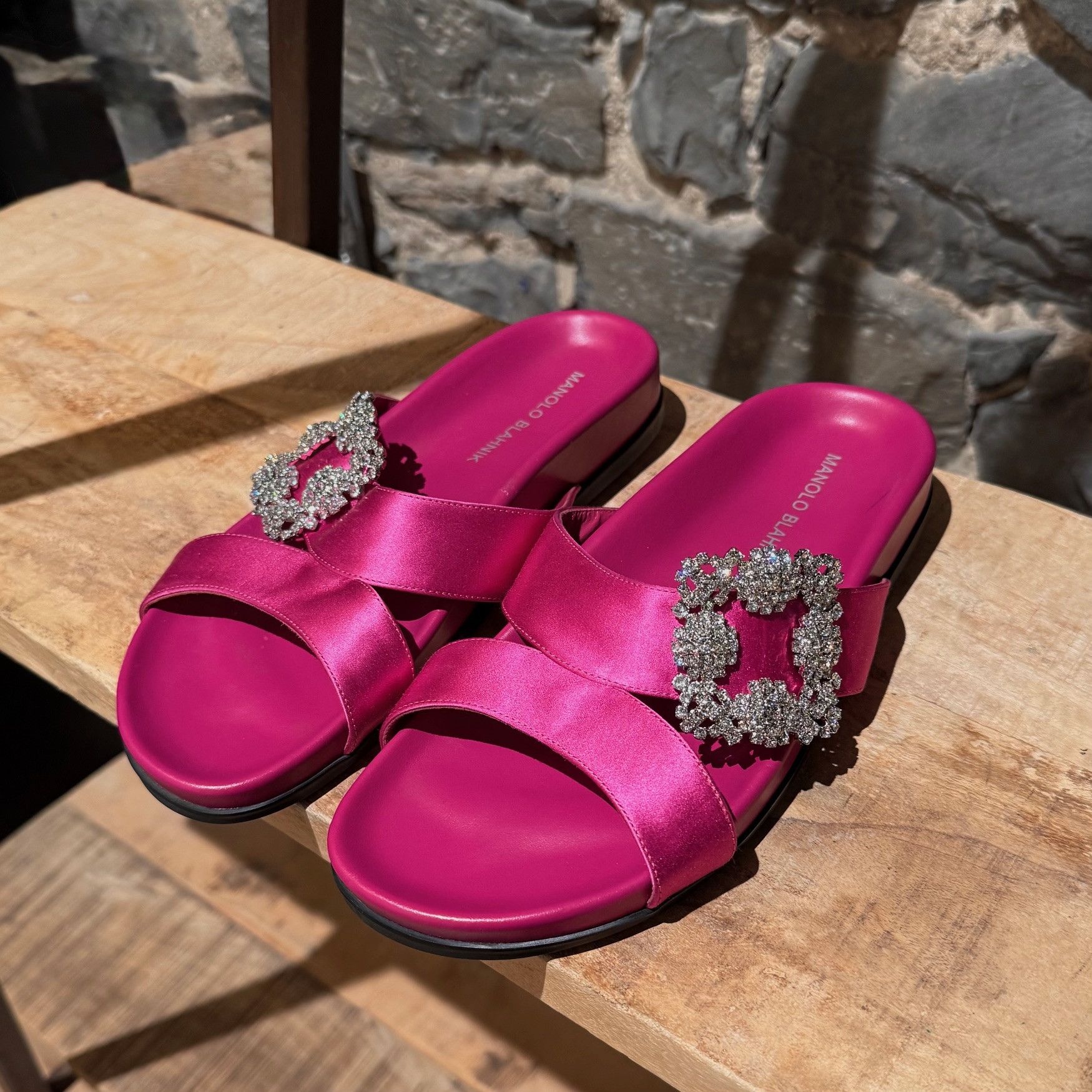 Manolo Blahnik Manolo Blahnik Chilanghi Satin 10mm Flat Sandals Size US 7.5 / IT 37.5 - 11 Thumbnail
