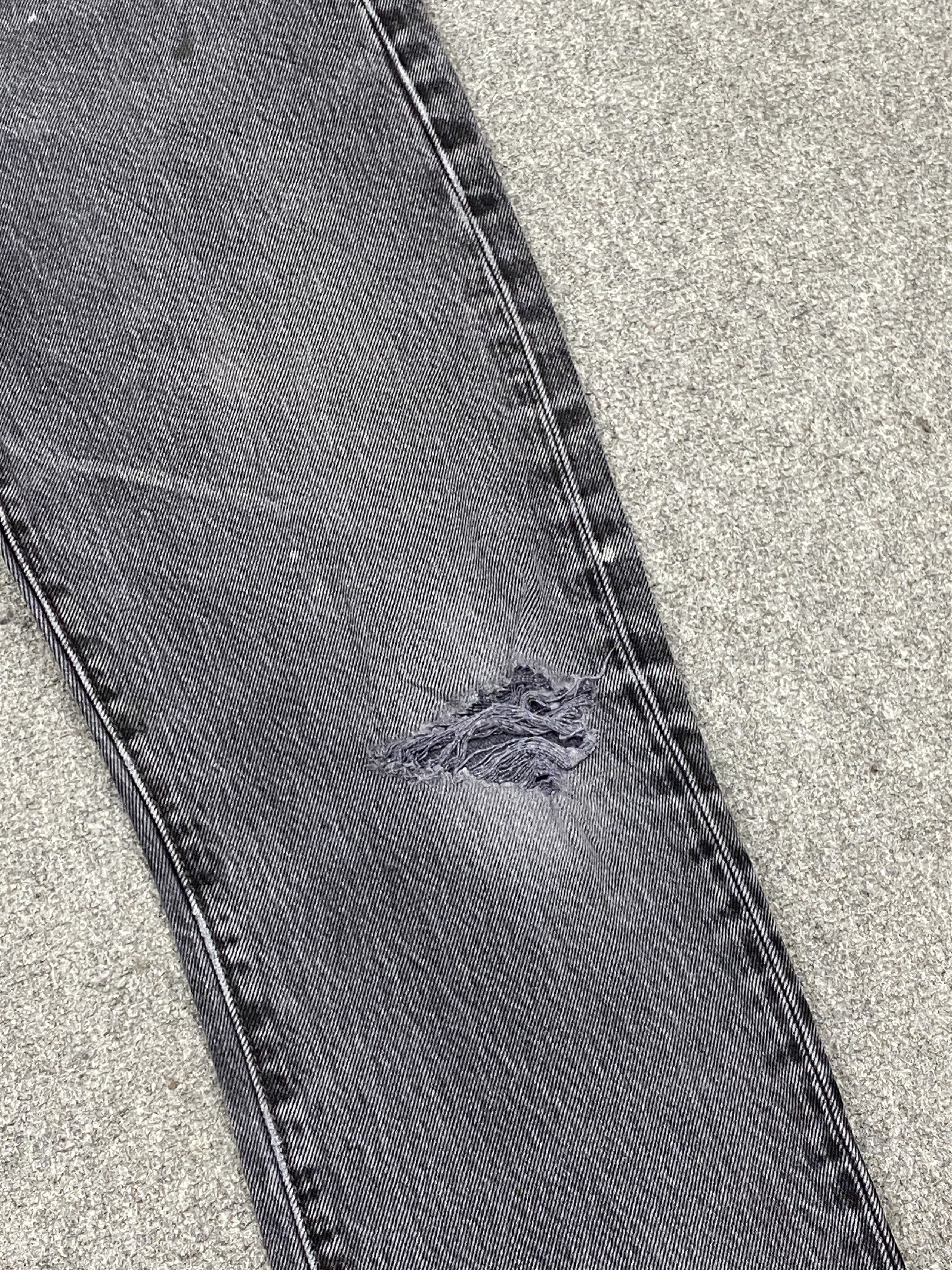 Levi's Vintage Levis 501 Distressed Faded Black Jeans DP2733 Size US 31 - 11 Thumbnail