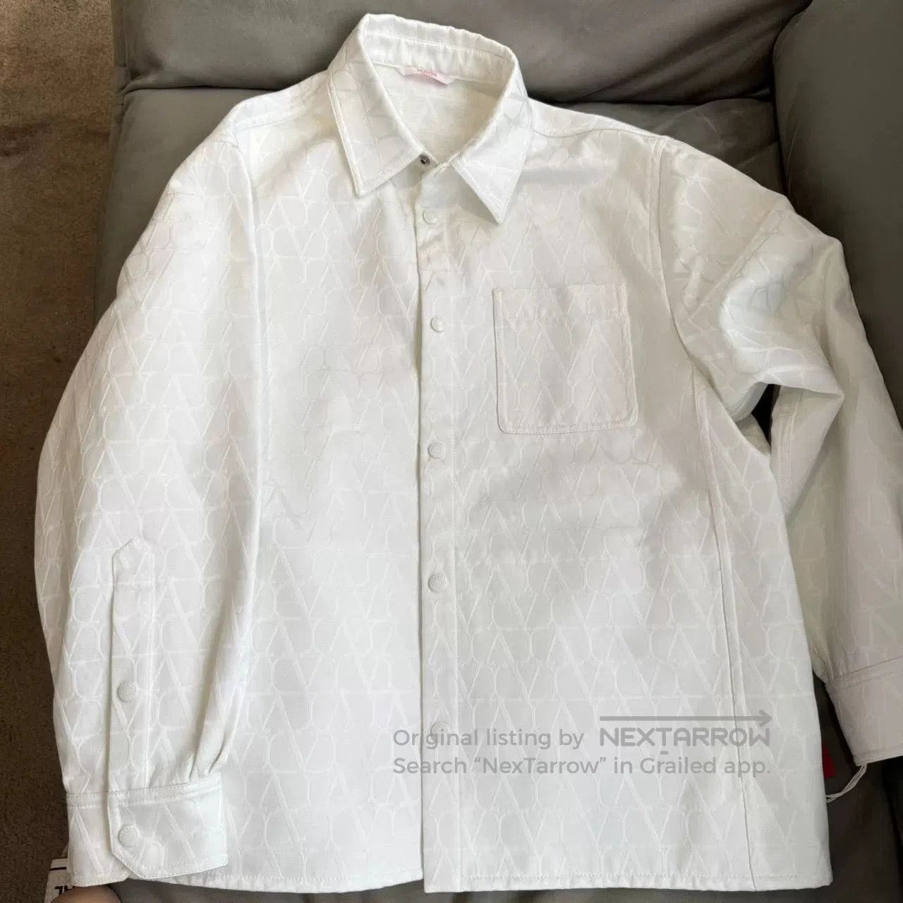 Valentino Valentino White Logo Shirt Jacket. Size US XL / EU 56 / 4 - 1 Thumbnail