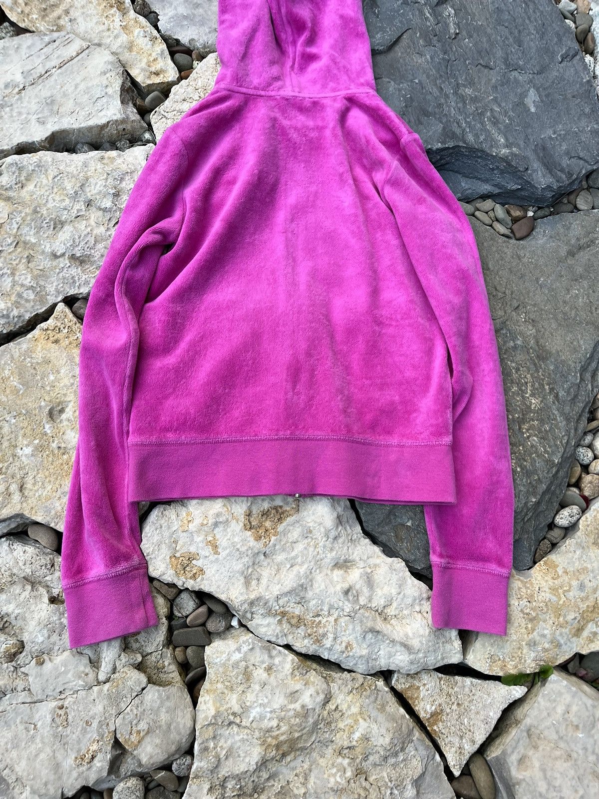 Juicy Couture × Vintage Vintage Juicy Couture y2k velvet zip hoodie basic sweatshirt Size S / US 4 / IT 40 - 18 Thumbnail