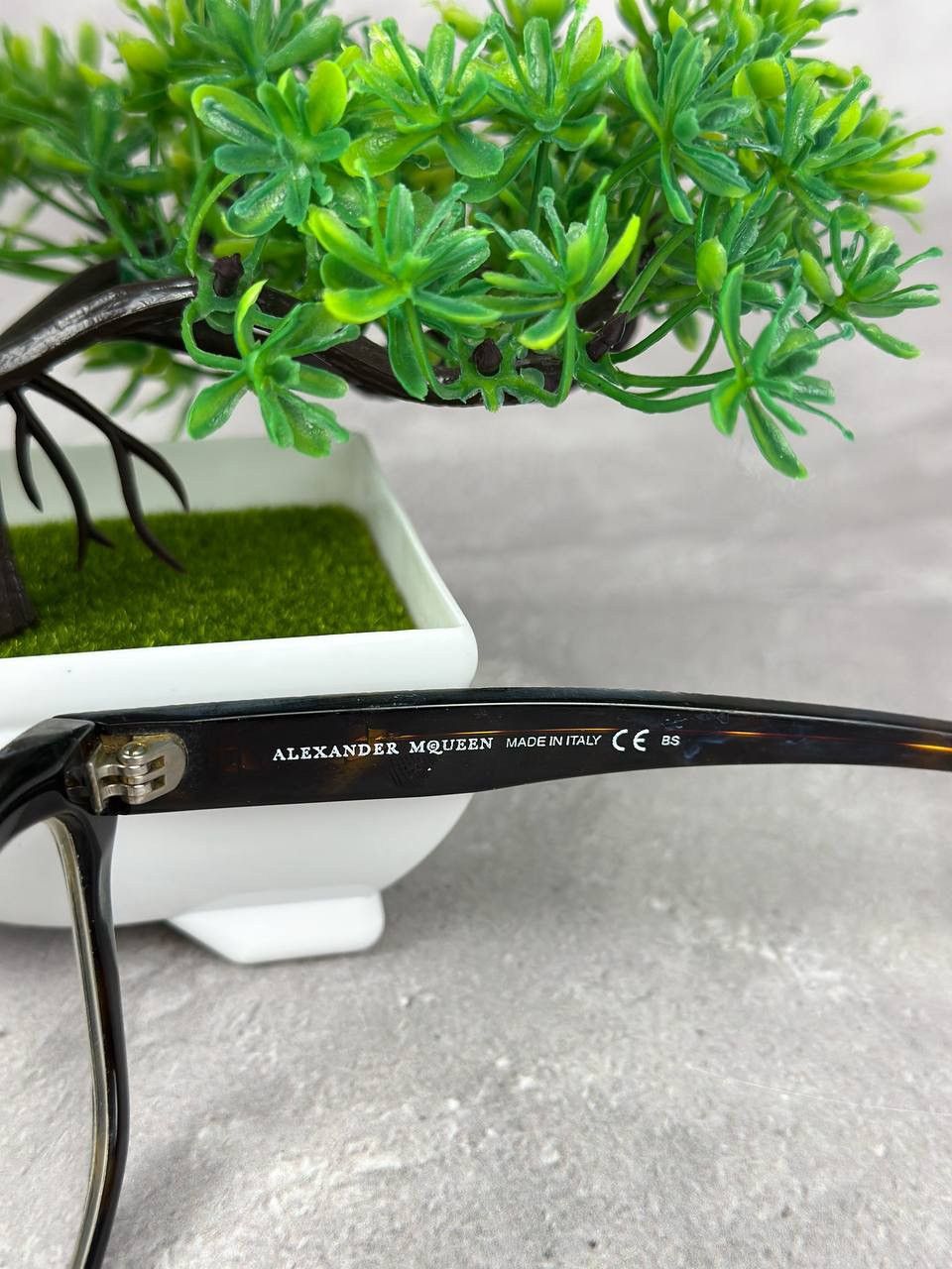 Alexander McQueen Sunglasses Alexander Mqueen Size ONE SIZE - 7 Thumbnail