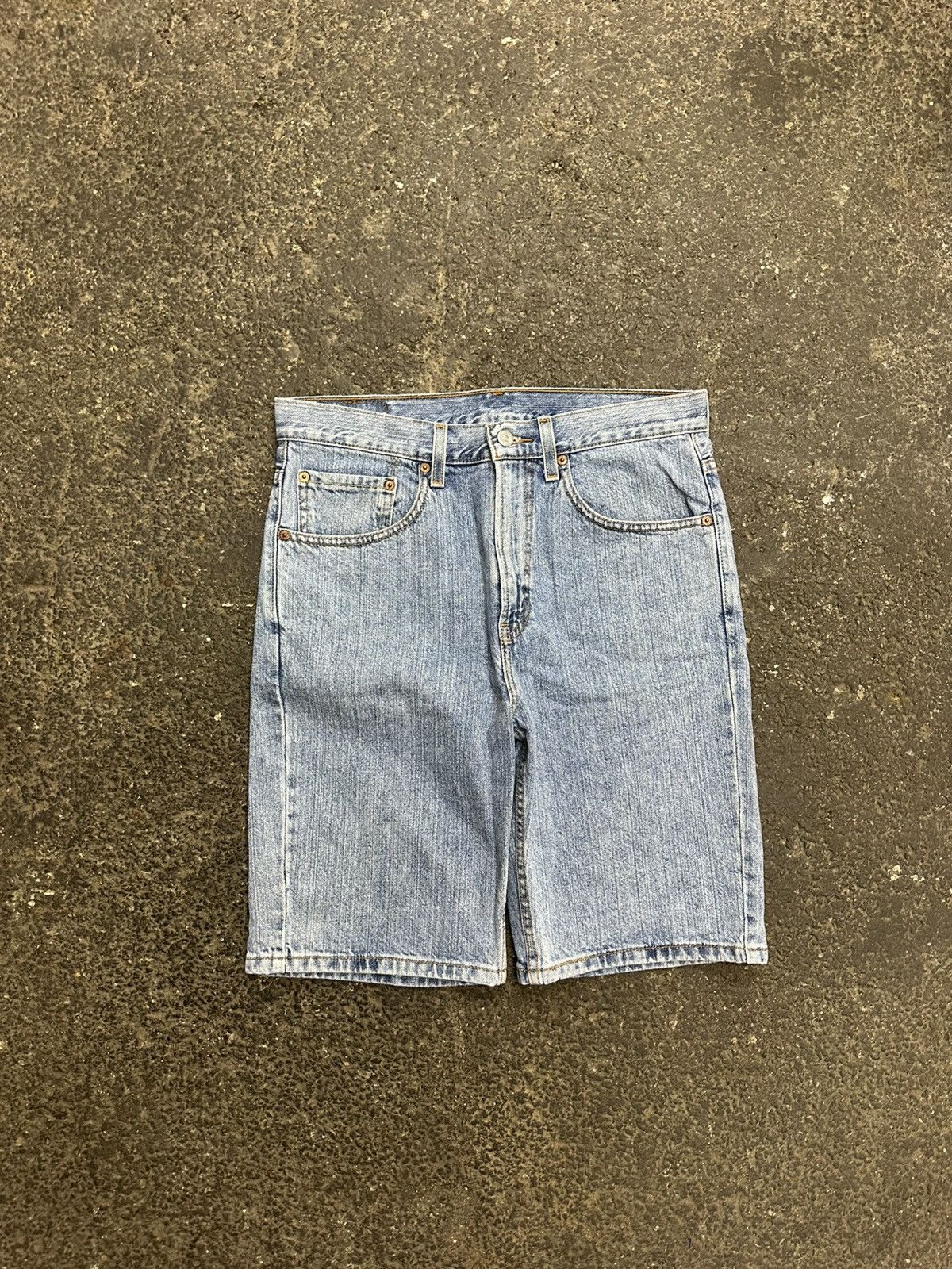 Levi's × Vintage Y2K levis 505 jorts Size US 32 / EU 48 - 3 Thumbnail