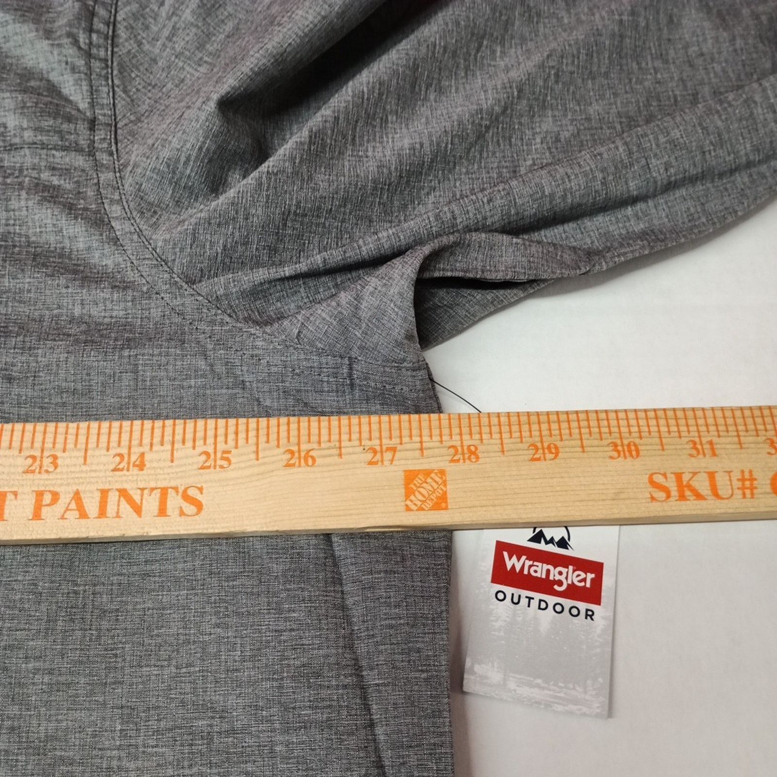 Wrangler Wrangler Men's 2XL Gray Thru Hike Shirt Vented Roll Tab UPF Size US XXL / EU 58 / 5 - 7 Thumbnail