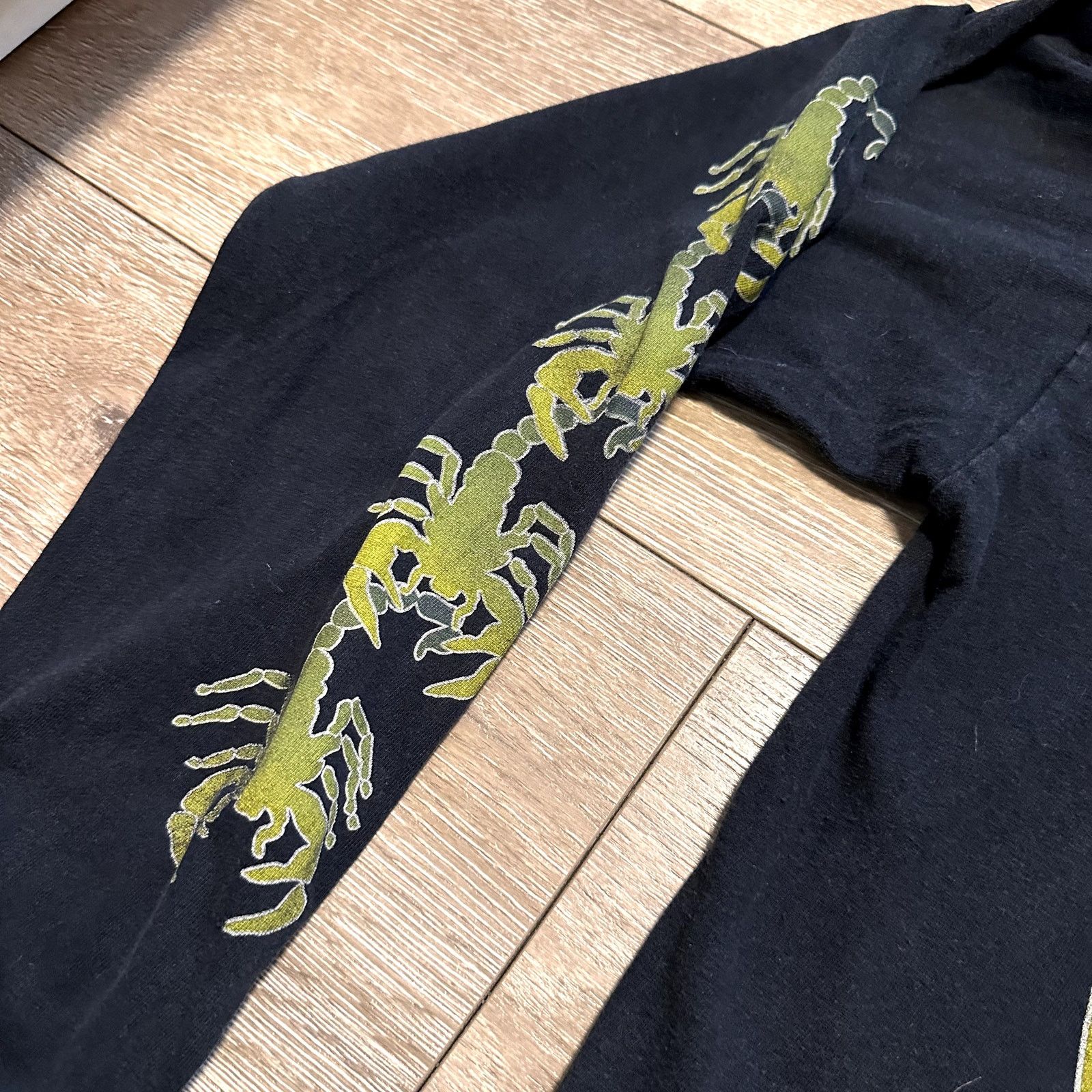 & Other Stories 2010 Scorpions Y2K Band Tour Black Longsleeve Size Large Size US L / EU 52-54 / 3 - 3 Thumbnail