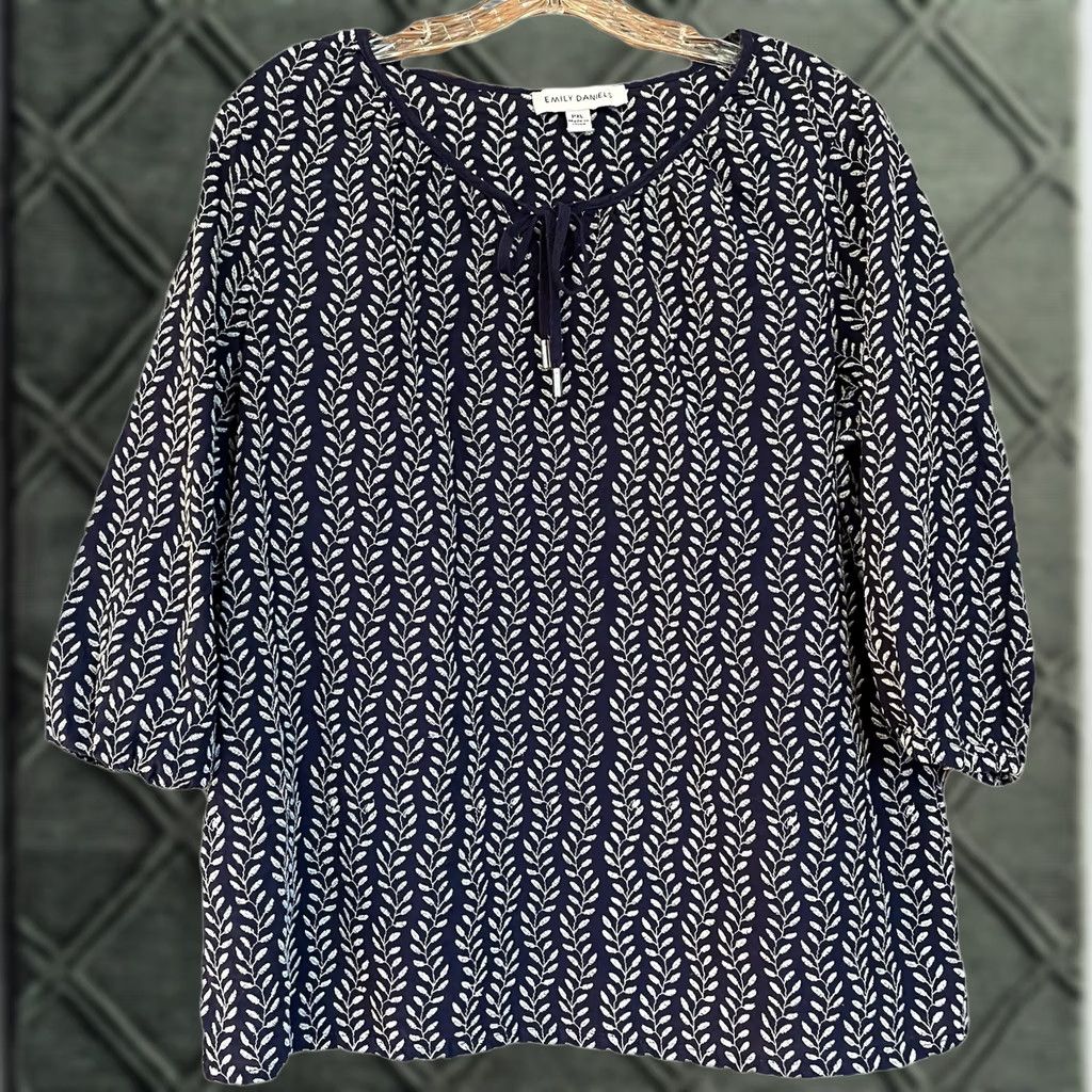 Vintage Emily Daniels Navy Blue White Embroidered Floral Leaf Vine Blouse PXL Plus Casual Shirt Women’s Size XL / US 12-14 / IT 48-50 - 1 Thumbnail