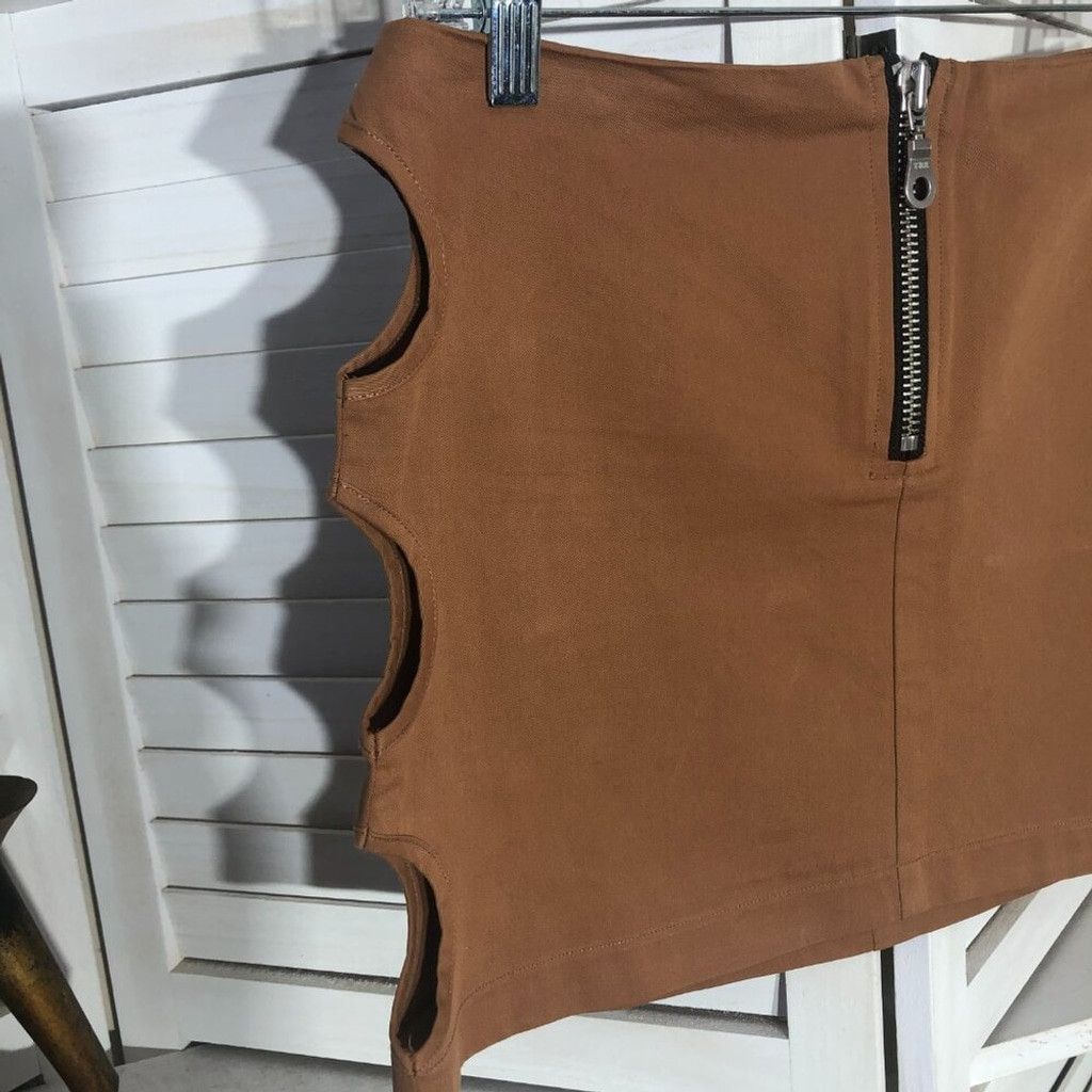 The Ragged Priest NWOT The Ragged Priest mini skirt cut out side light brown 8 Size 30" / US 8 / IT 44 - 5 Thumbnail