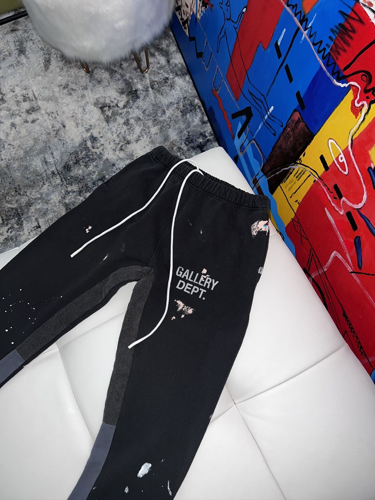 Gallery Dept. Gallery dept flare paint splatter sweatpants SZ MEDIUM Size US 32 / EU 48 - 5 Thumbnail