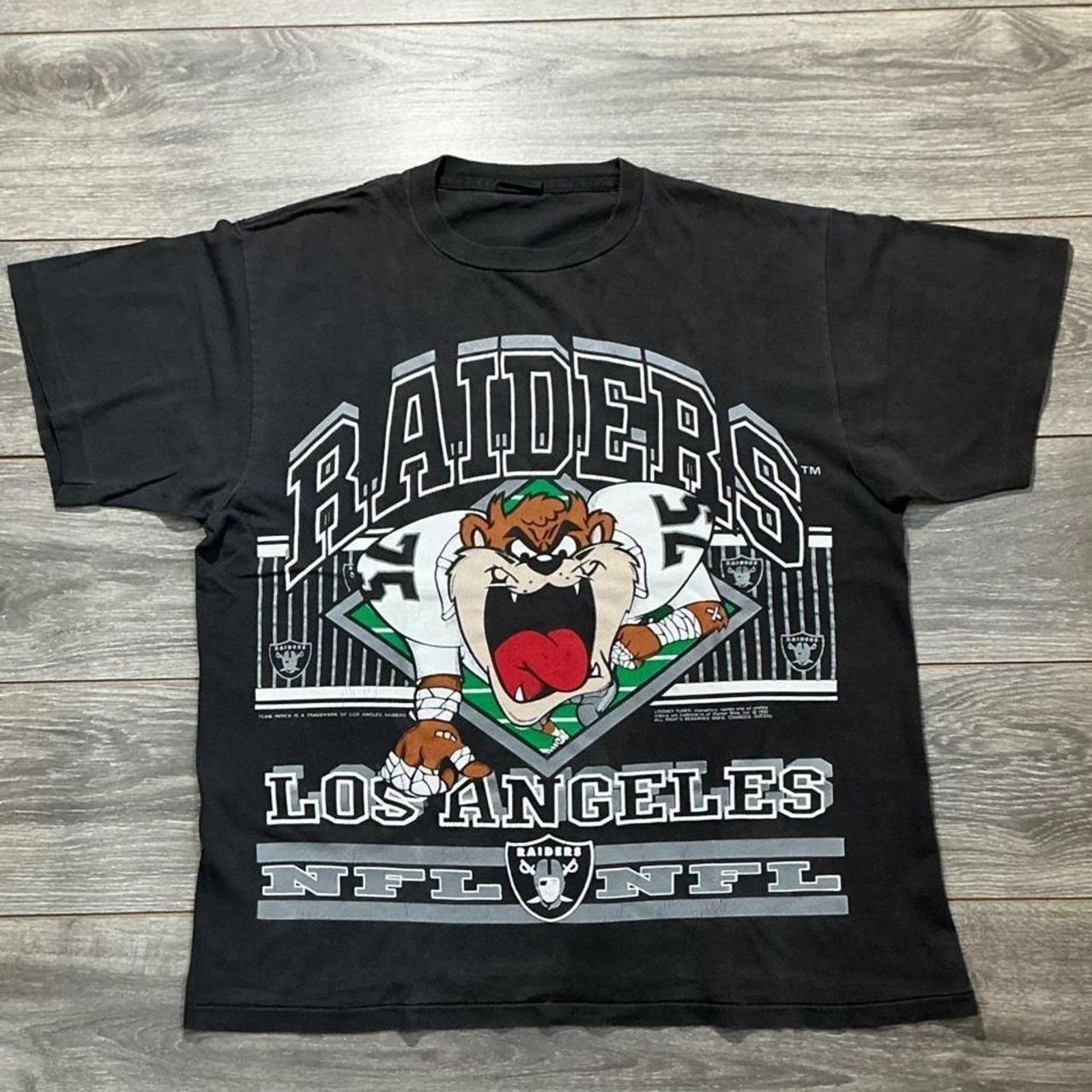 Changes Vintage 90s Changes Looney Tunes Shirt Size US XL / EU 56 / 4 - 1 Thumbnail