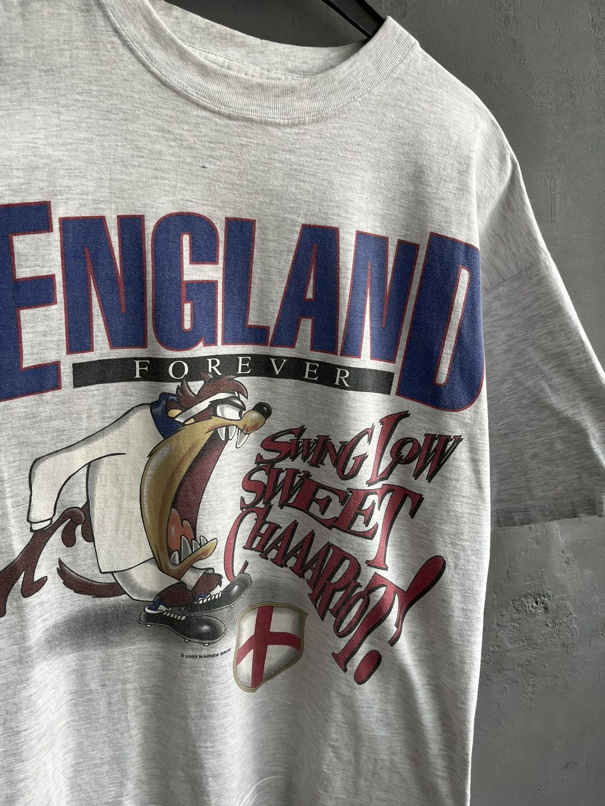 Nutmeg × Vintage Vintage 1995 Nutmeg Taz England Forever Big Logo Tee Size US XL / EU 56 / 4 - 5 Thumbnail