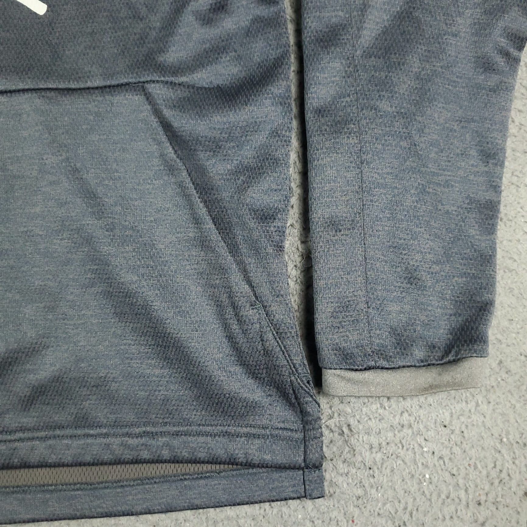 Adidas Adidas Sweater Mens Size Medium Gray Casual Pullover Sweatshirt Size US M / EU 48-50 / 2 - 5 Thumbnail