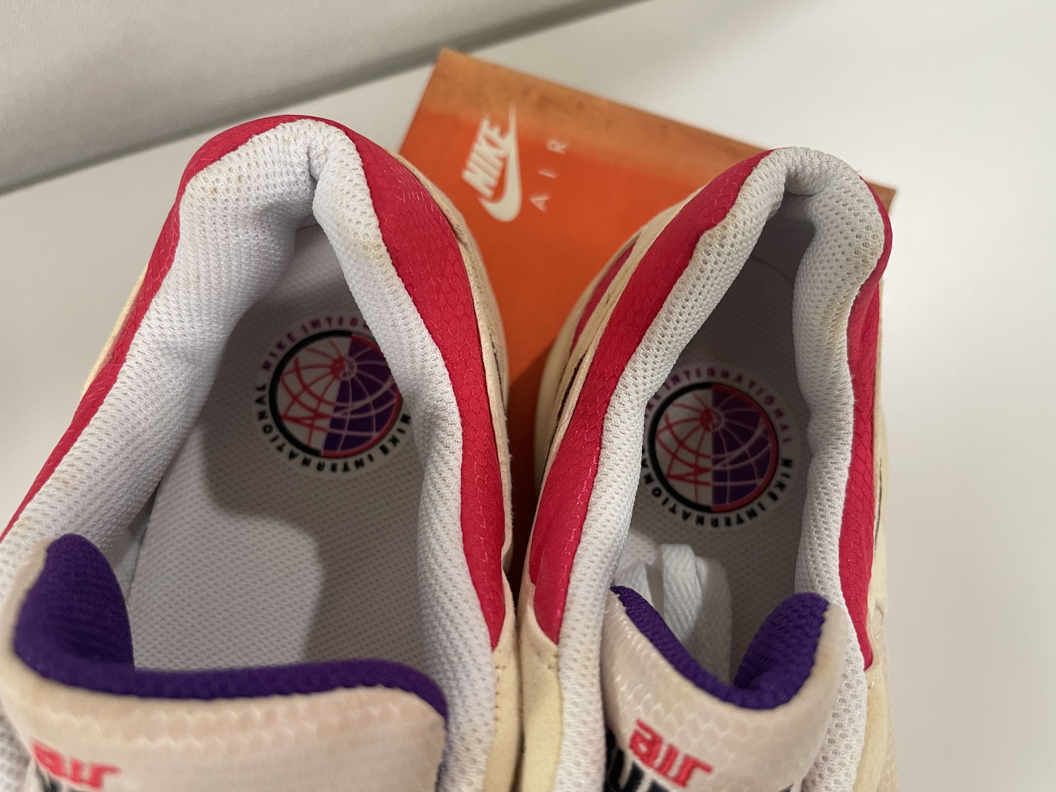 Nike Nike Air Skylon TC OG 1993 Nike Vintage 90s US8 Size US 8 / EU 41 - 6 Thumbnail