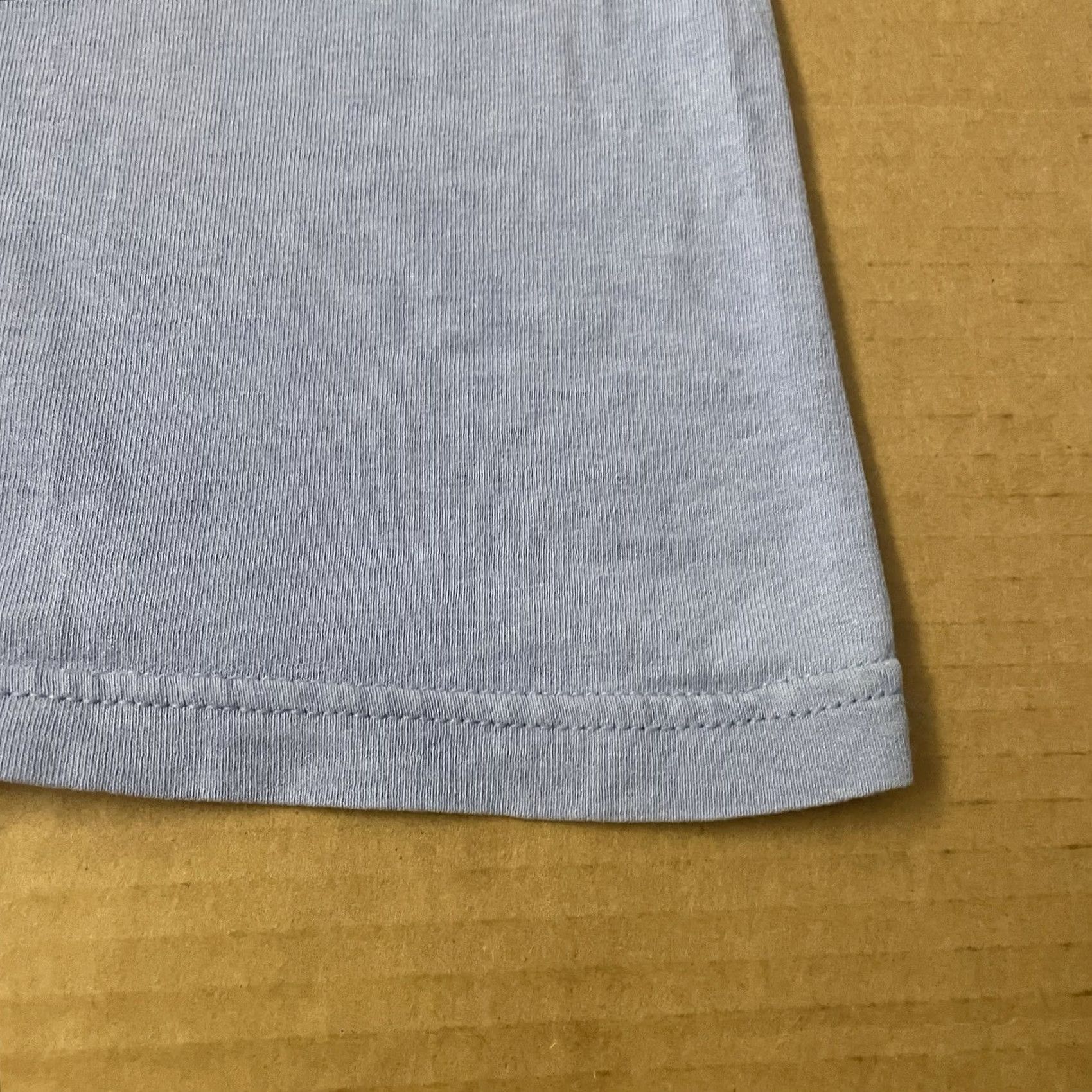 Gildan VINTAGE Montana Aztec Shirt Mens XL Blue Cotton Knit T-Shirt US Flag 2000s Y2K Nature Outdoors Spell Out Size US XL / EU 56 / 4 - 7 Thumbnail