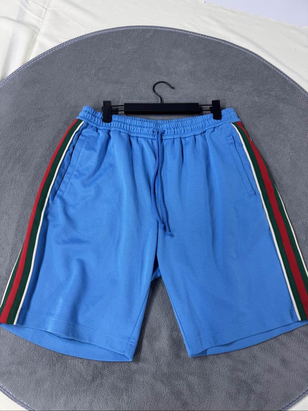 Gucci Gucci Web Stripe Shorts Size L Size US 34 / EU 50 - 1 Thumbnail