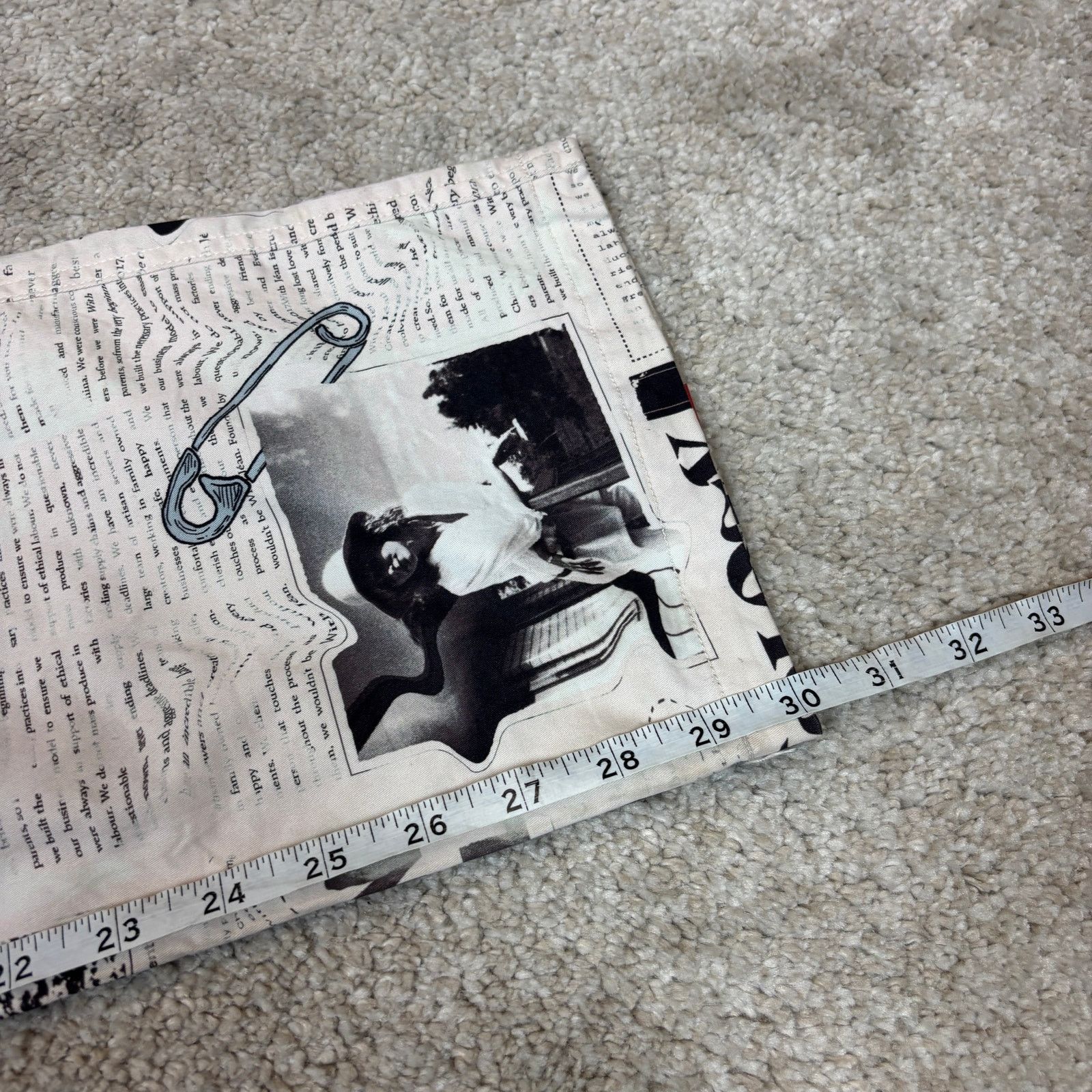Other With Jean Tommy Newspaper Print Cargo Pants Women's XS Y2K Size 28" / US 6 / IT 42 - 8 Thumbnail