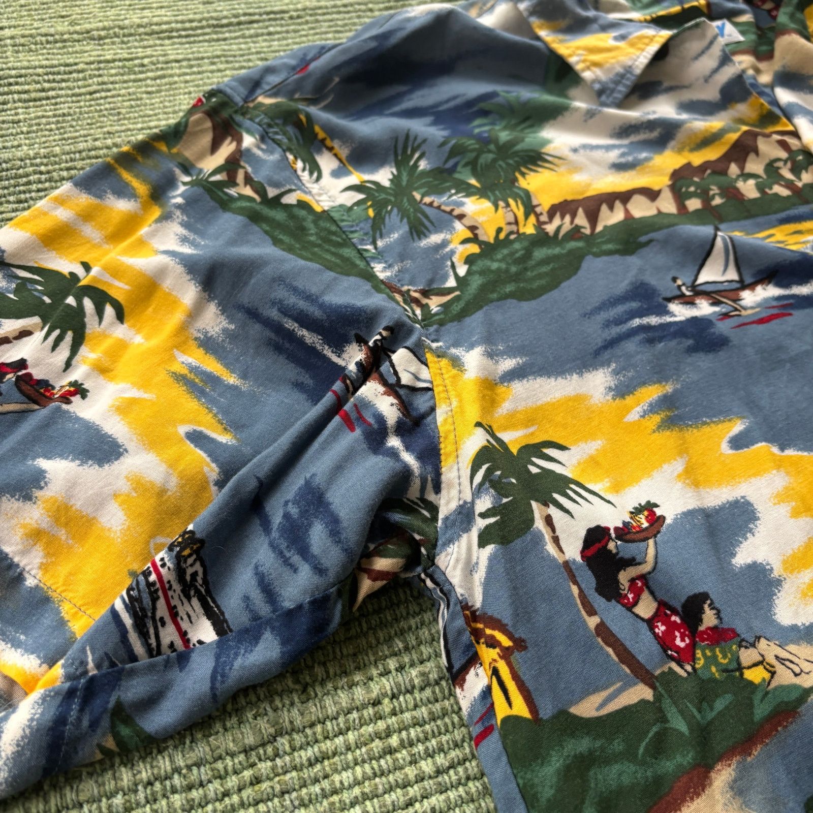 Vintage Vintage Y2K Utility Rayon Beachy Hawiian Loop Collar Shirt Size US XL / EU 56 / 4 - 5 Thumbnail
