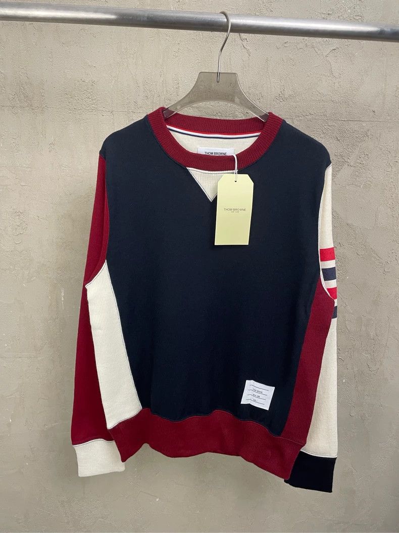 Thom Browne Thom browne Color-blocked four-striped round-neck wool swea Size US S / EU 44-46 / 1 - 1 Thumbnail