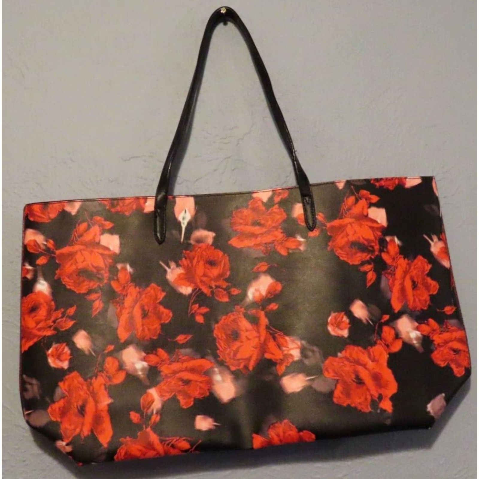 Victoria's Secret VINTAGE: No — Victoria's Secret Limited Edition 2019 Tote Bag, Red Floral Rose, PVC, Black / Red, Large, Open Closure, 12x20x5 in, Weekender, Women Size ONE SIZE - 5 Thumbnail