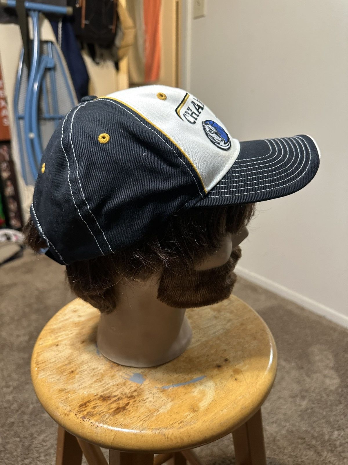 NCAA Vintage NBA Reebok Dallas Mavericks hat 2006 Size ONE SIZE - 3 Thumbnail