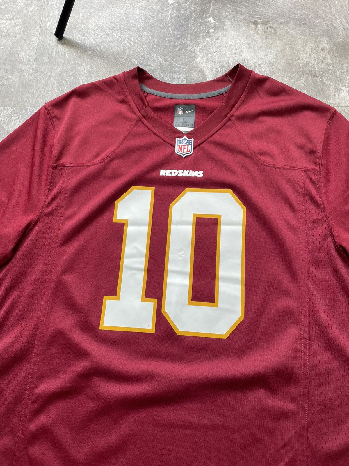 Nike Nike NFL Washington Redskins #10 Robert Griffin III Jersey Size US L / EU 52-54 / 3 - 2 Thumbnail