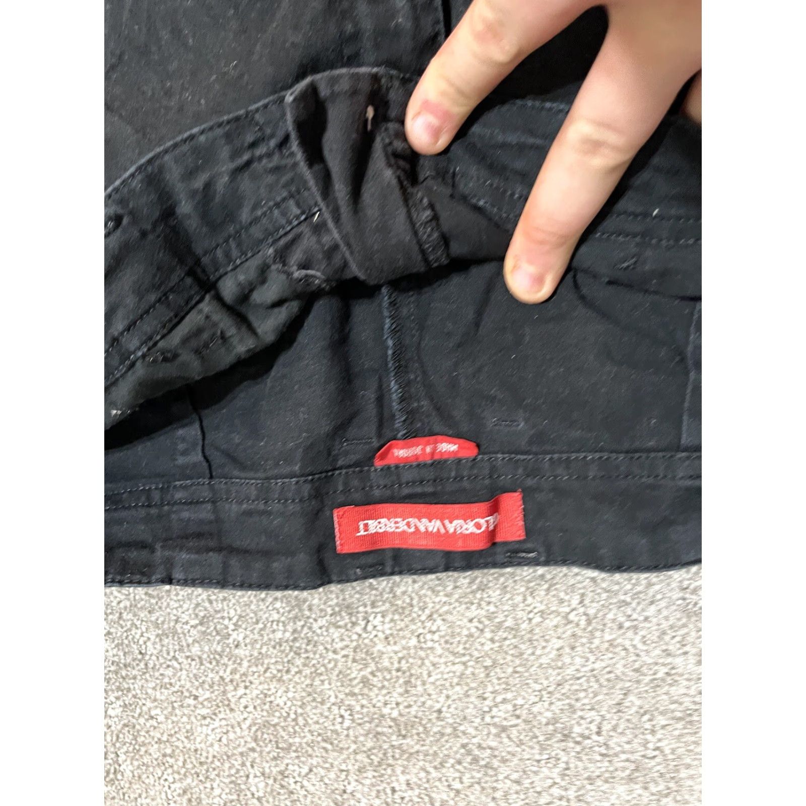 Gloria Vanderbilt Gloria Vanderbilt Women’s Pants Size 8 Capri Mid Rise Black Cotton Spandex Pockets Casual Size 30" / US 8 / IT 44 - 4 Thumbnail