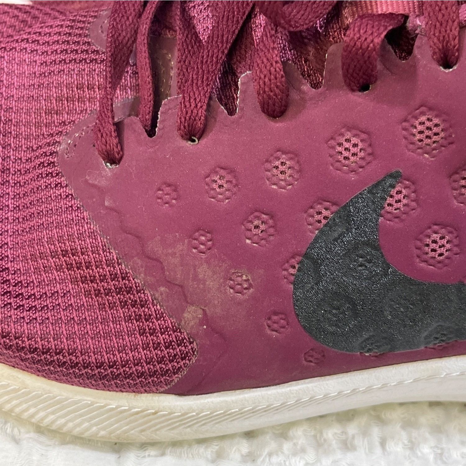 Nike Nike Women's Wine Running Shoes/Sneakers Sz 11 SKU 4973 Size US 11 / IT 41 - 9 Thumbnail