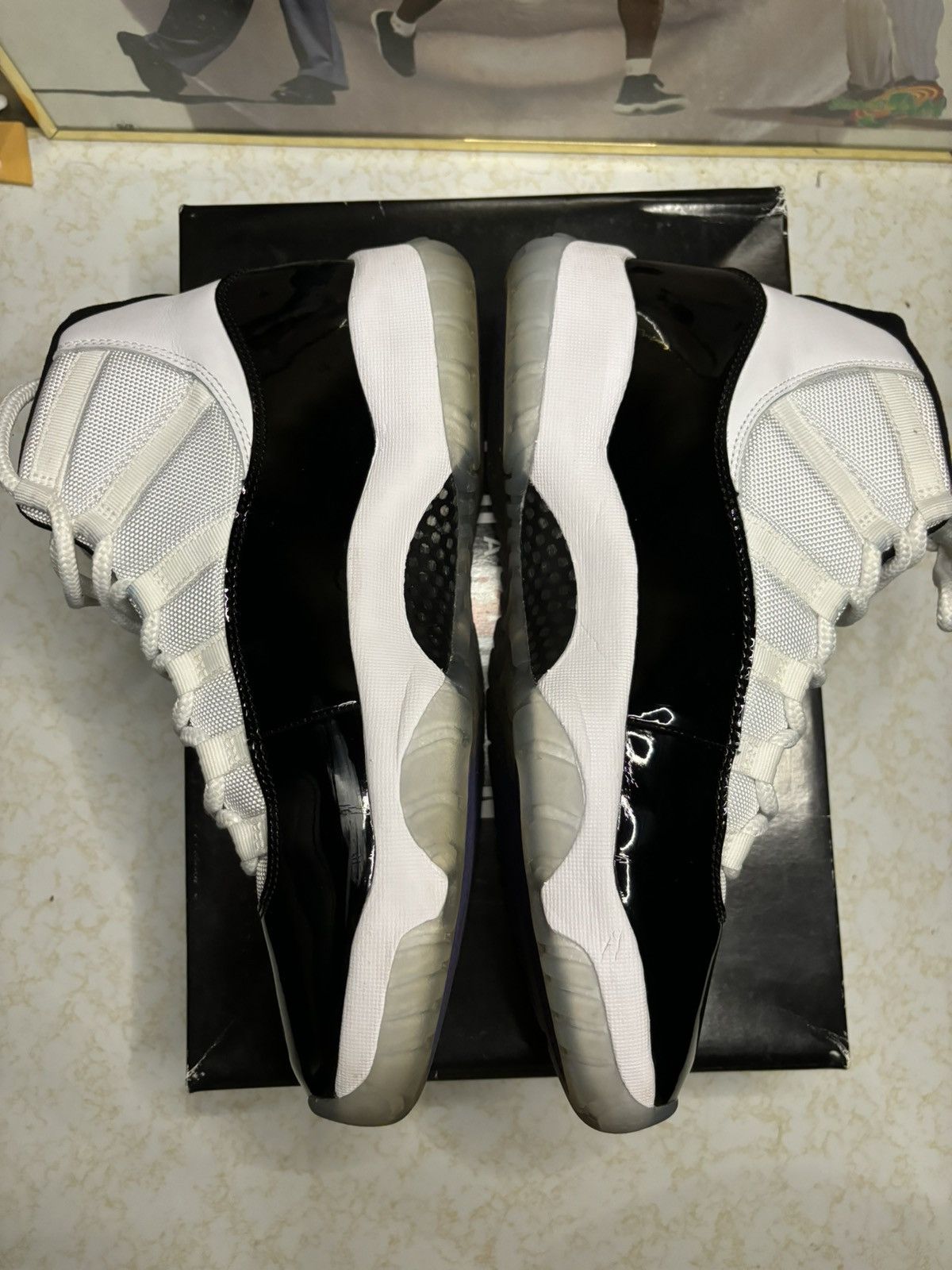Jordan Brand Air Jordan 11 Retro 2018 Concord 2018 Size US 10.5 / EU 43-44 - 3 Thumbnail