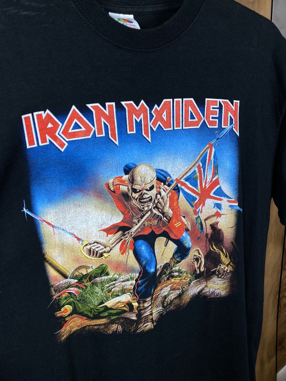 Iron Maiden 💀Vintage 2010 T-Shirt Iron Maiden The Trooper Boxy Logo Tee💀 Size US L / EU 52-54 / 3 - 6 Thumbnail