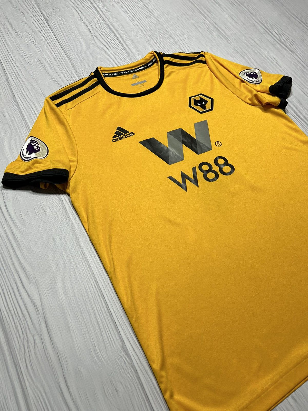 Adidas 7 WOOKIE Wolverhampton 2018/19 Adidas Soccer Jersey Size L Size US L / EU 52-54 / 3 - 4 Thumbnail