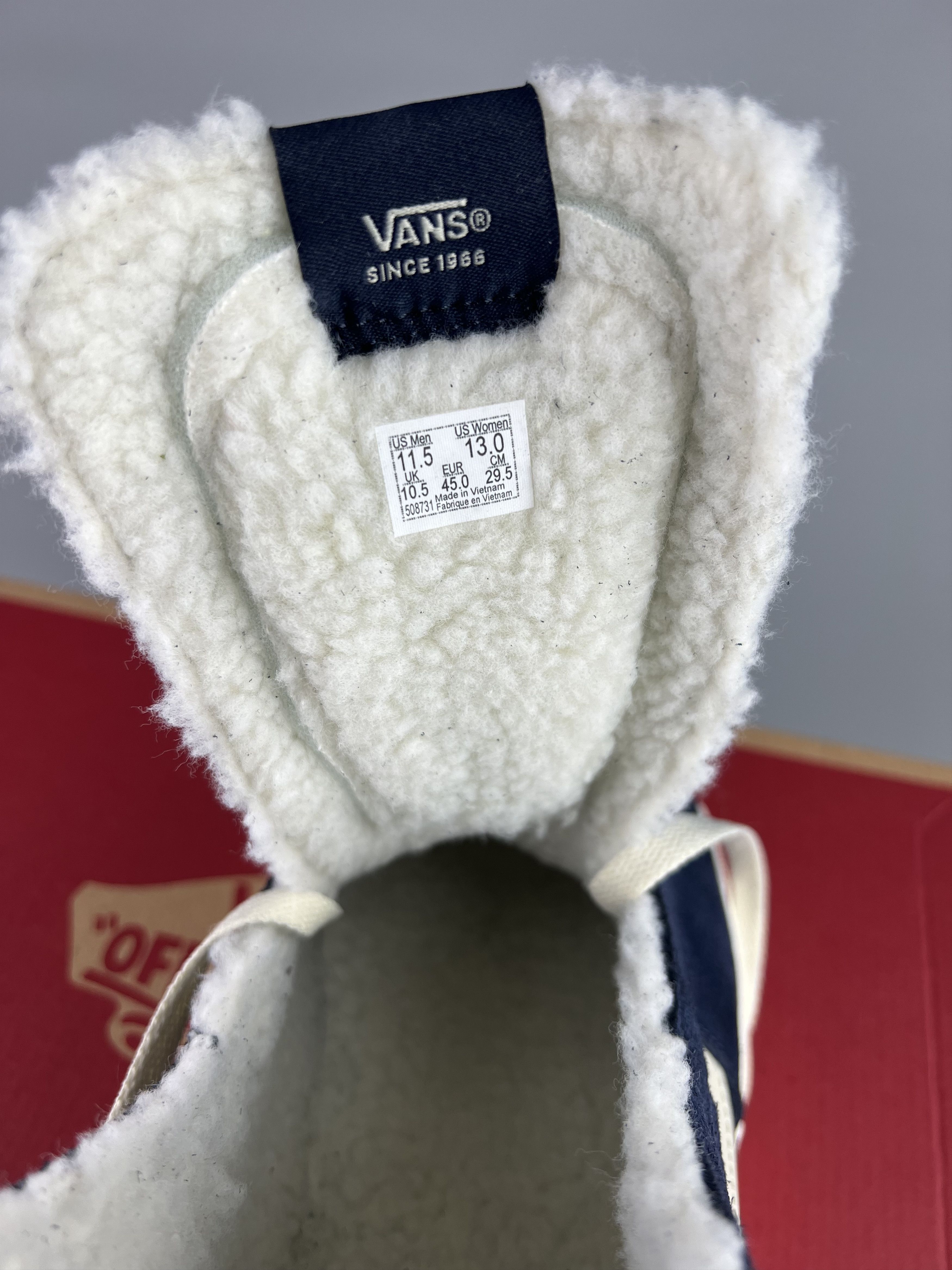 Vans Vans SK8-HI Suede Skate Sneaker Navy Blue Size US11.5 Size US 11.5 / EU 44-45 - 7 Thumbnail