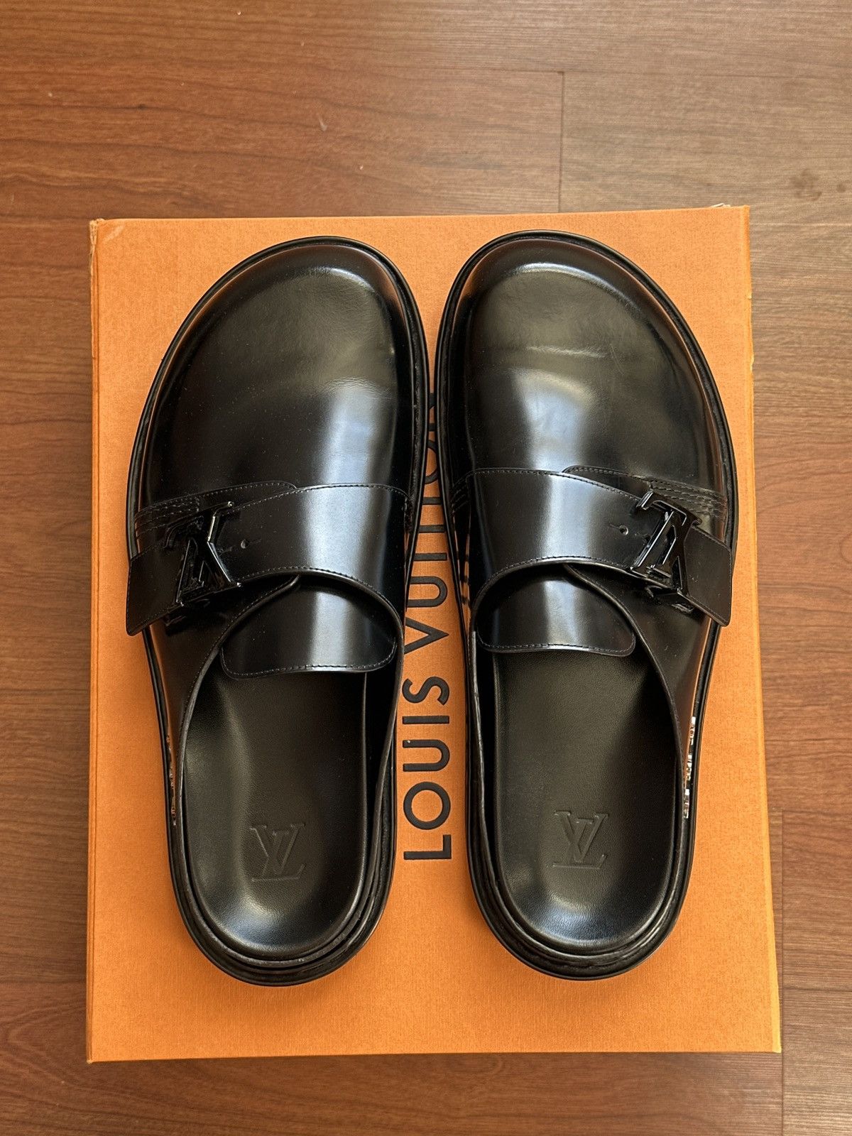 Louis Vuitton Louis Vuitton Easy Mule Size 8 UK Size US 8 / EU 41 - 2 Thumbnail