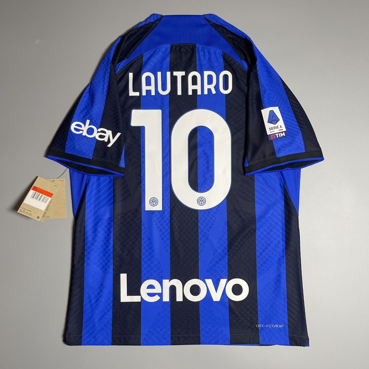 Vintage NWT INTER NIKE 2022/2023 FOOTBALL HOME JERSEY #10 MARTINEZ Size US L / EU 52-54 / 3 - 4 Thumbnail