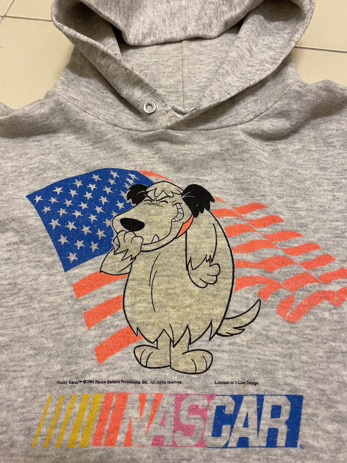 NASCAR Vtg 90s Nascar Wacky Races Hanna Barbera Trashed Hoodie Size US M / EU 48-50 / 2 - 6 Thumbnail