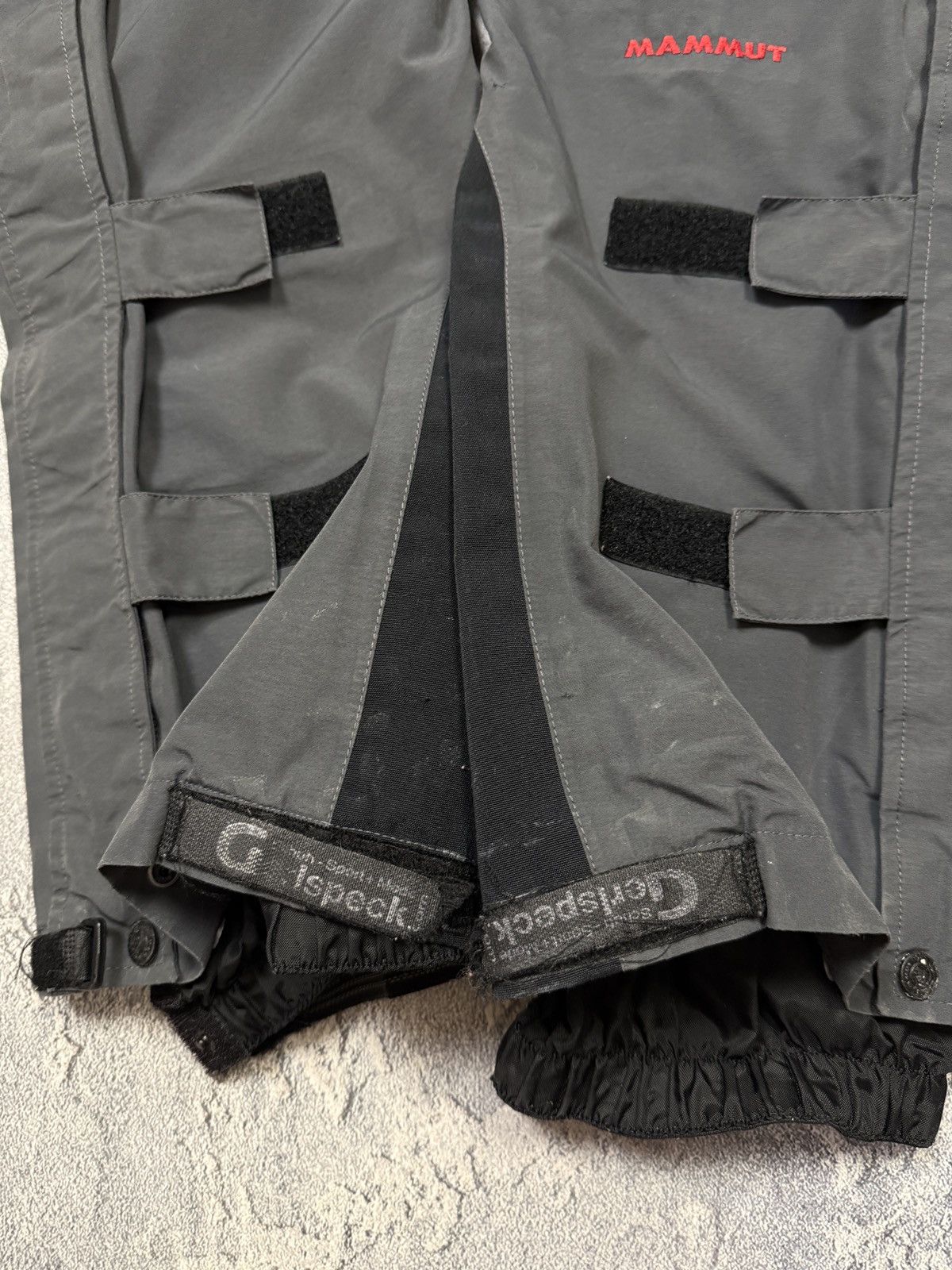 Mammut Vintage Mammut Extreme Gore Tex Ski Pants Overalls Japan Y2K Size US 32 / EU 48 - 11 Thumbnail