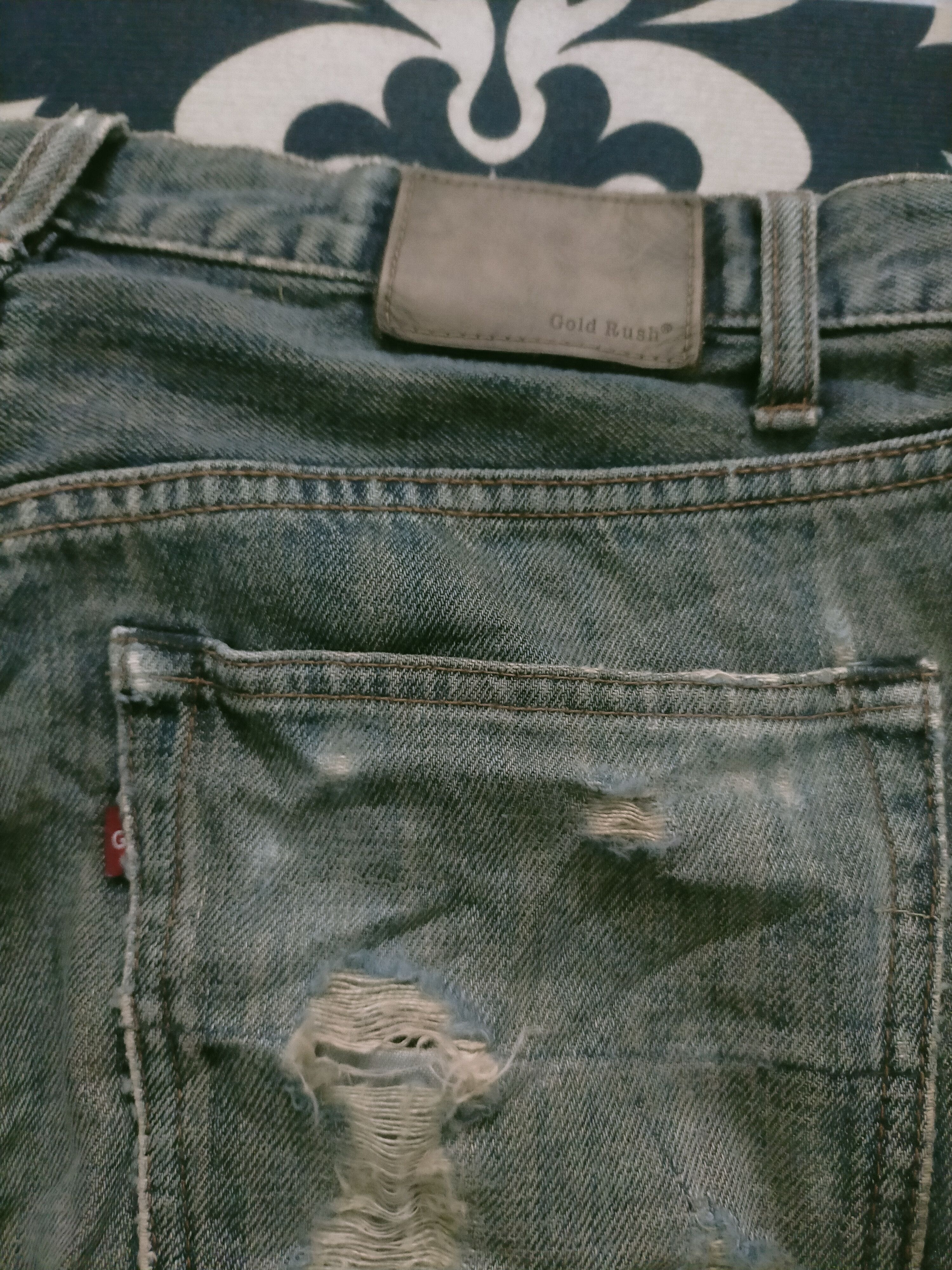 Japanese Brand × Le Grande Bleu (L.G.B.) 🔥BAGGY🔥 RUSTY WASHED DISTRESSED DENIM BY GOLD RUSH Size US 31 - 6 Thumbnail