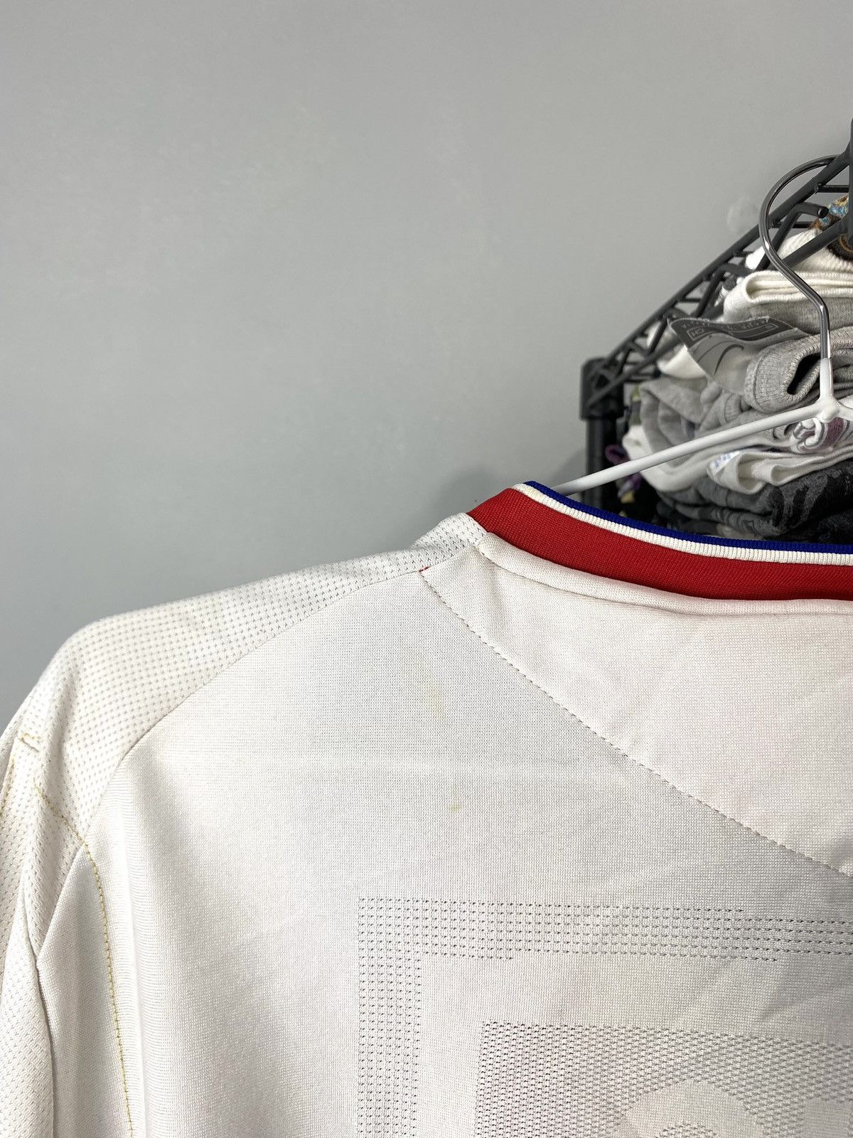Umbro Vintage 07/08 Olympique Lyonnais Umbro Soccer Jersey Size US L / EU 52-54 / 3 - 10 Thumbnail