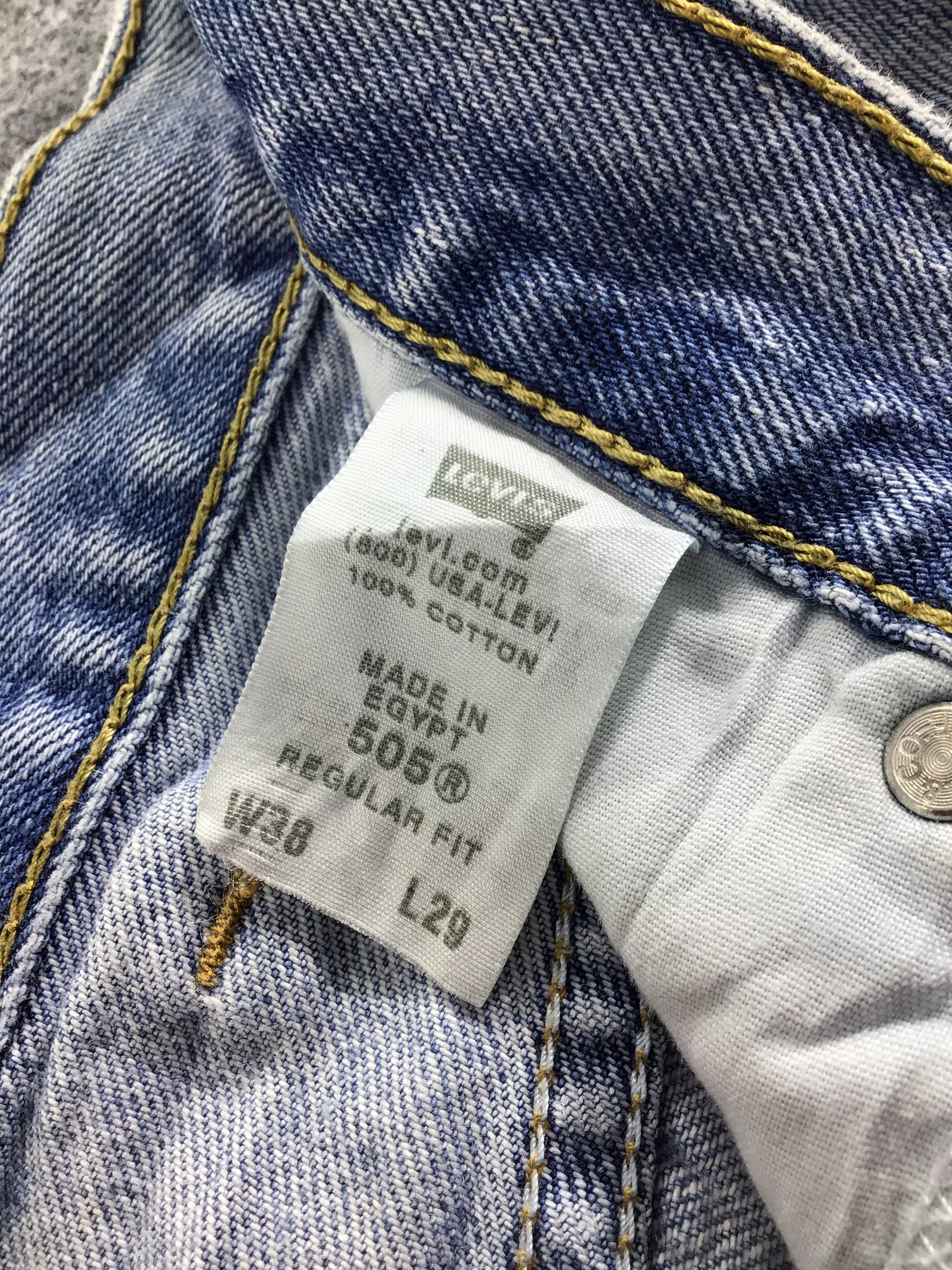 Levi's Vintage Levis 505 Jeans Medium Wash Denim -J554 Size US 37 - 10 Thumbnail