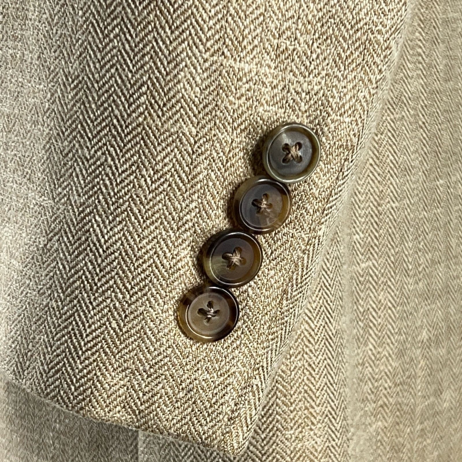 Brooks Brothers Brooks Brothers Madison Mens Silk Blazer Beige Jacket Sz 41R Size US M / EU 48-50 / 2 - 13 Thumbnail