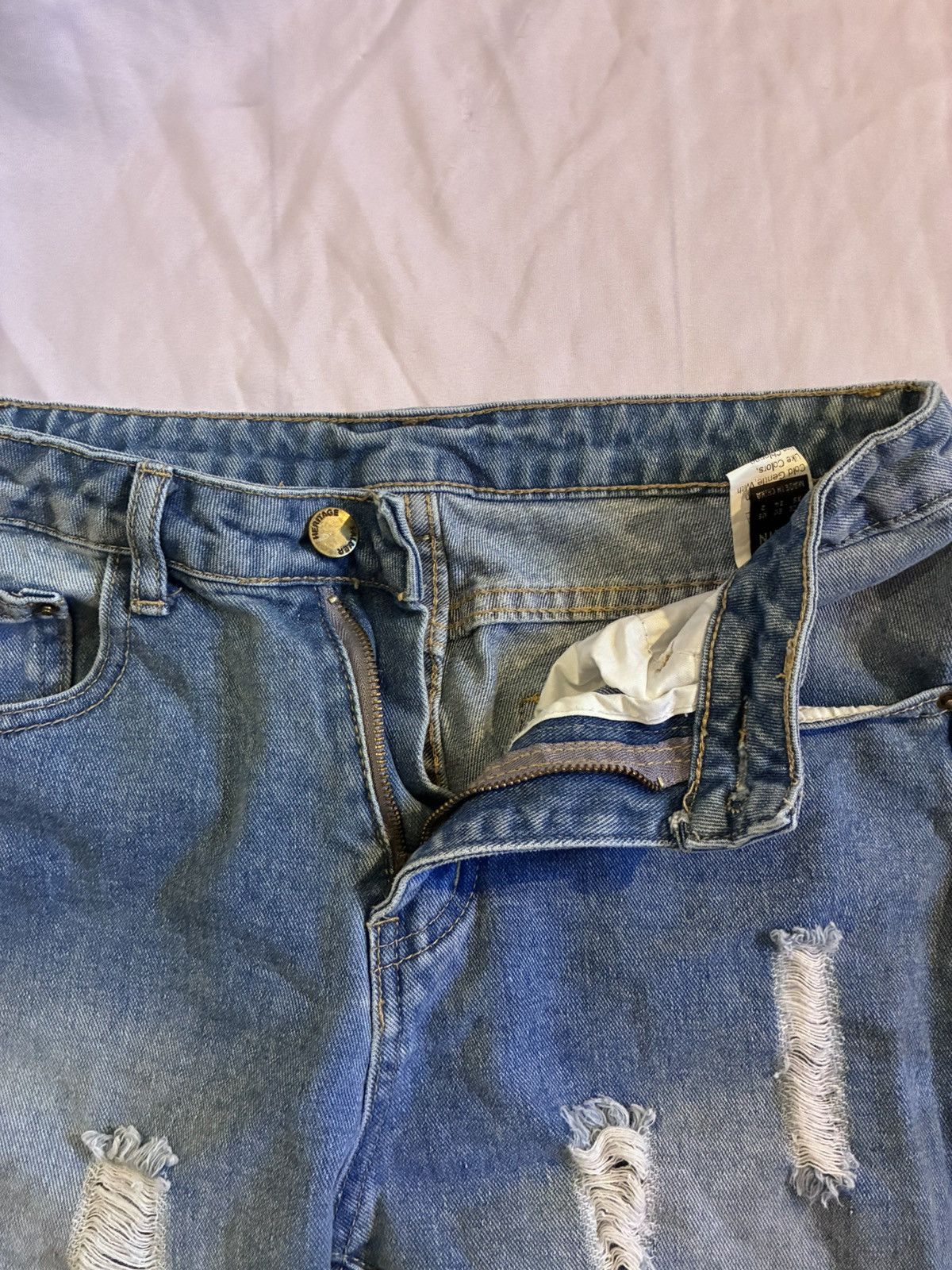 Shein SHEIN Distressed Straight Leg Jeans Size 25" / US 0 / IT 36 - 2 Thumbnail