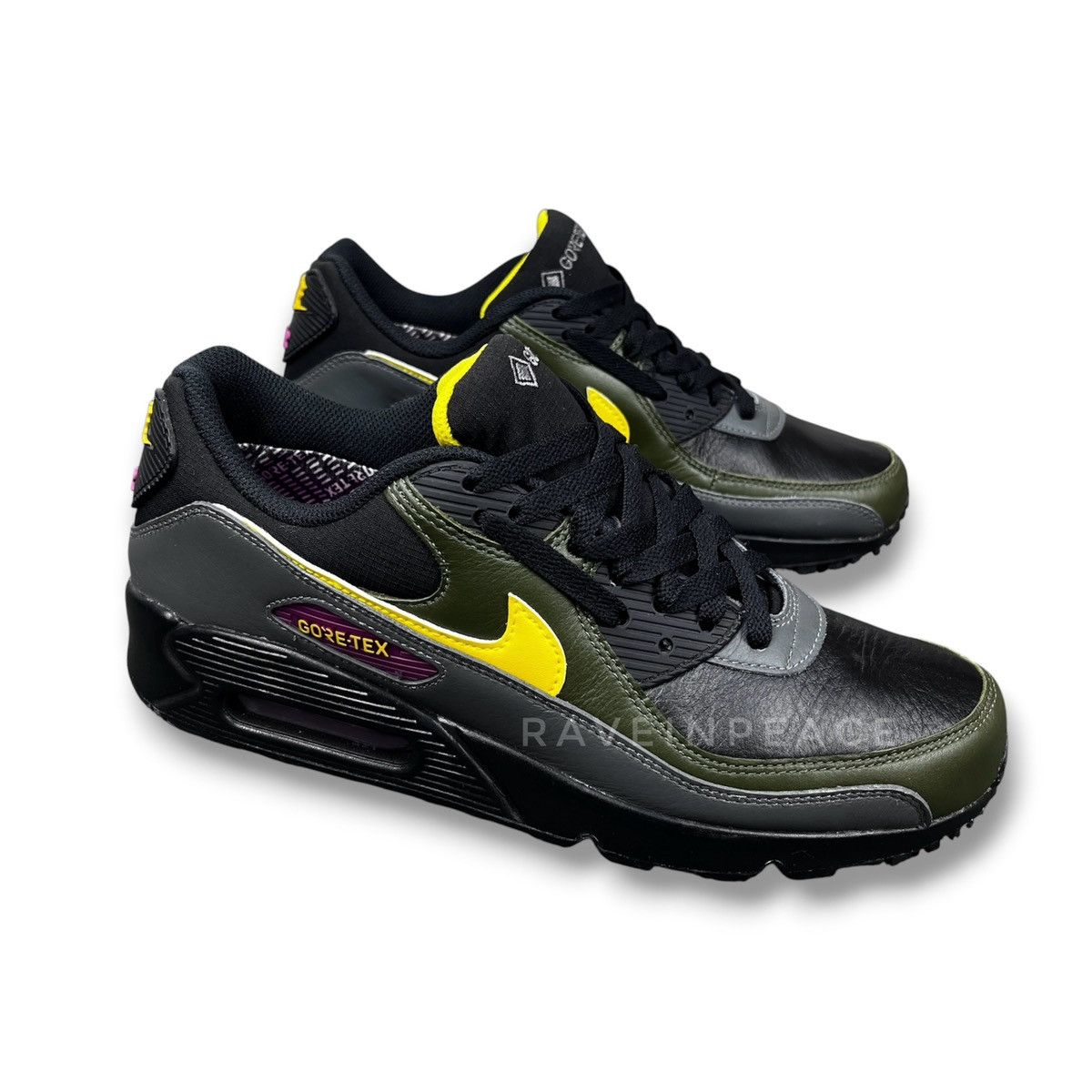 Nike Nike Air Max 90 GORE-TEX — "Black Cargo Khaki" (Authentic) Size US 9 / EU 42 - 2 Thumbnail