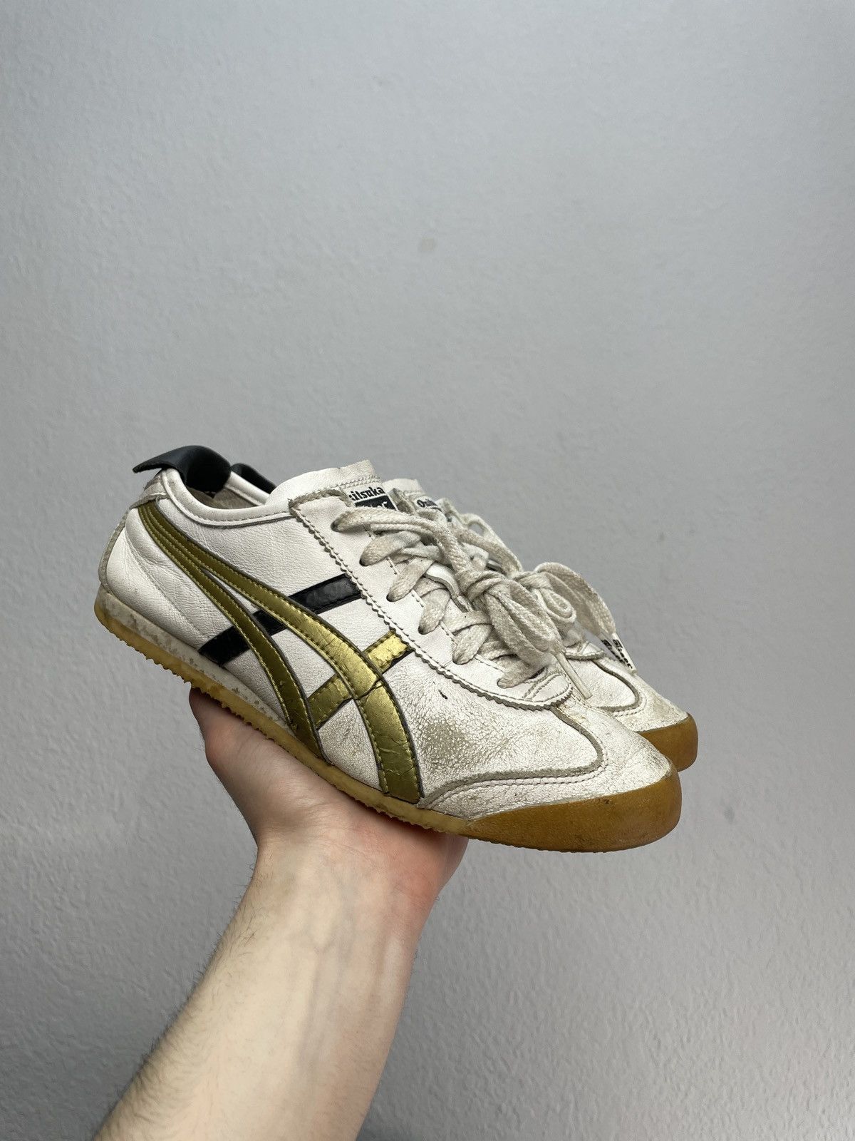 Asics Vintage Shoes Onitsuka Tiger Mexico 66 Kill Bill size: 39 Size US 9 / IT 39 - 2 Thumbnail