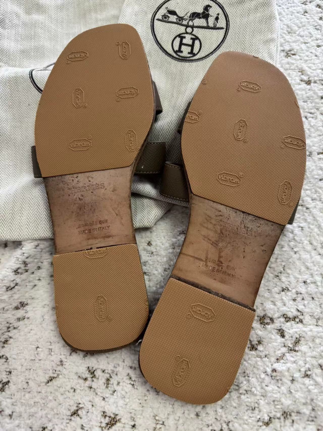 Hermes Hermès Elephant Grey Slippers 37.5 Resoled Size US 7 / IT 37 - 3 Thumbnail