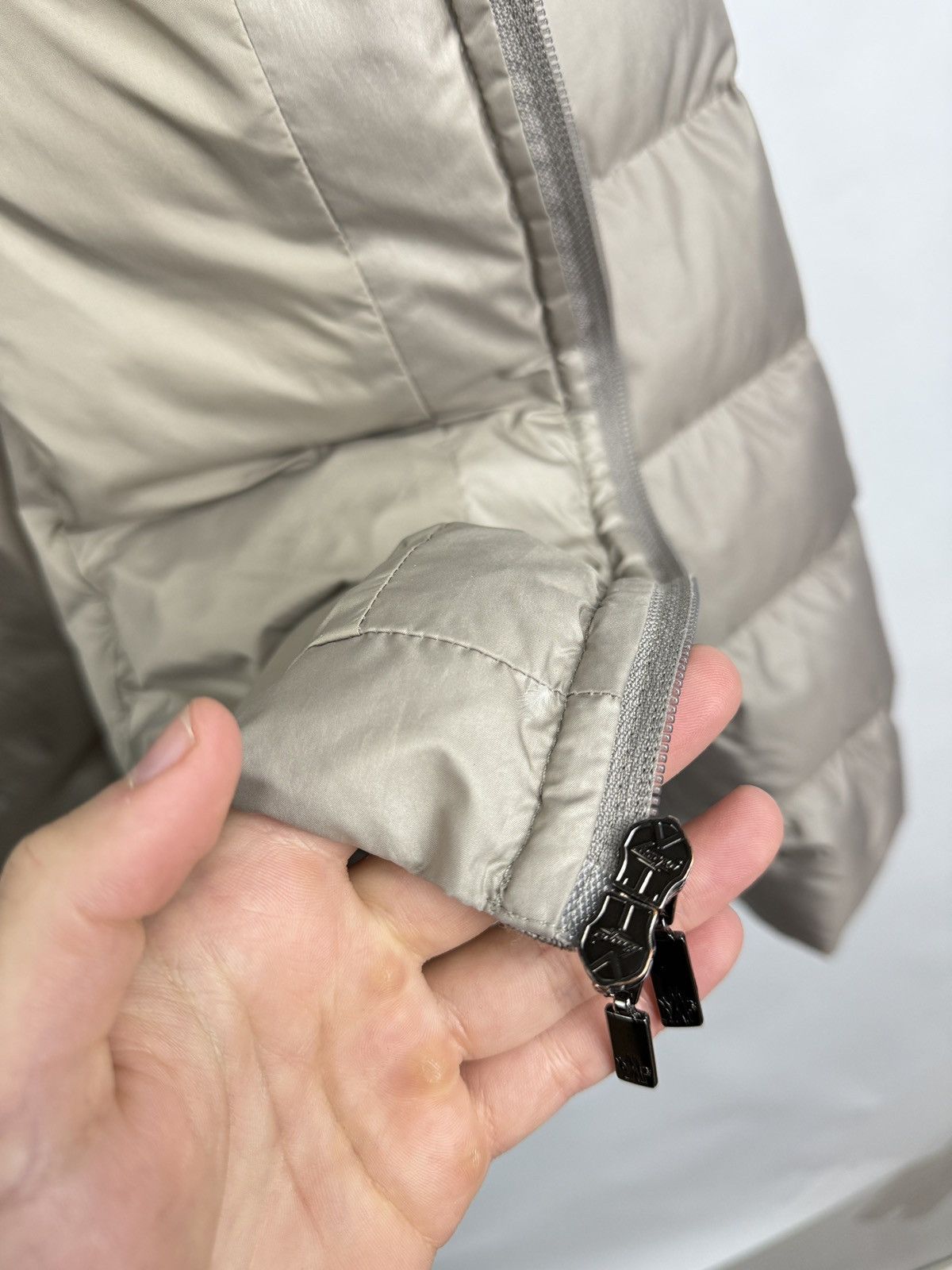 Moncler 🇮🇹 Moncler Puffer Down Jacket Women Rare Retro Hype Y2K Size M / US 6-8 / IT 42-44 - 16 Thumbnail