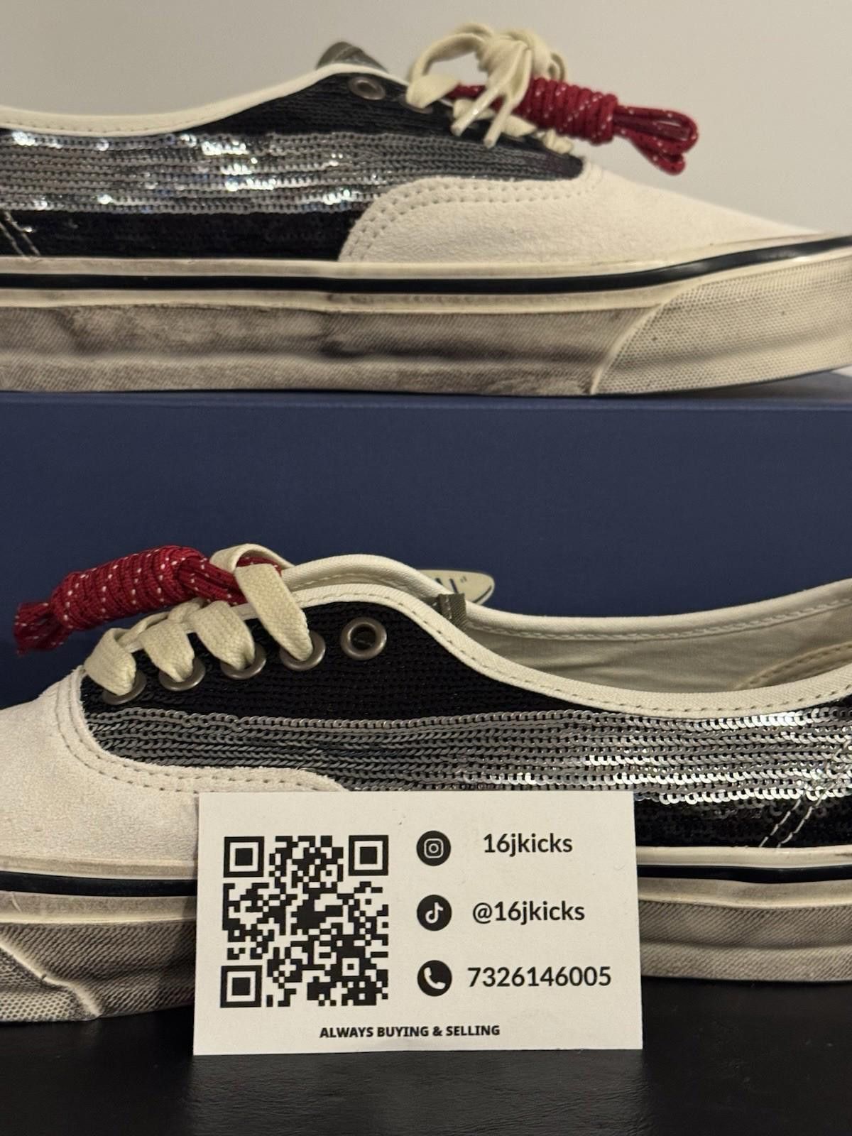 Vans Vans LX Authentic 44 Black/White Sequin Charm Men's US 8 Size US 8 / EU 41 - 2 Thumbnail