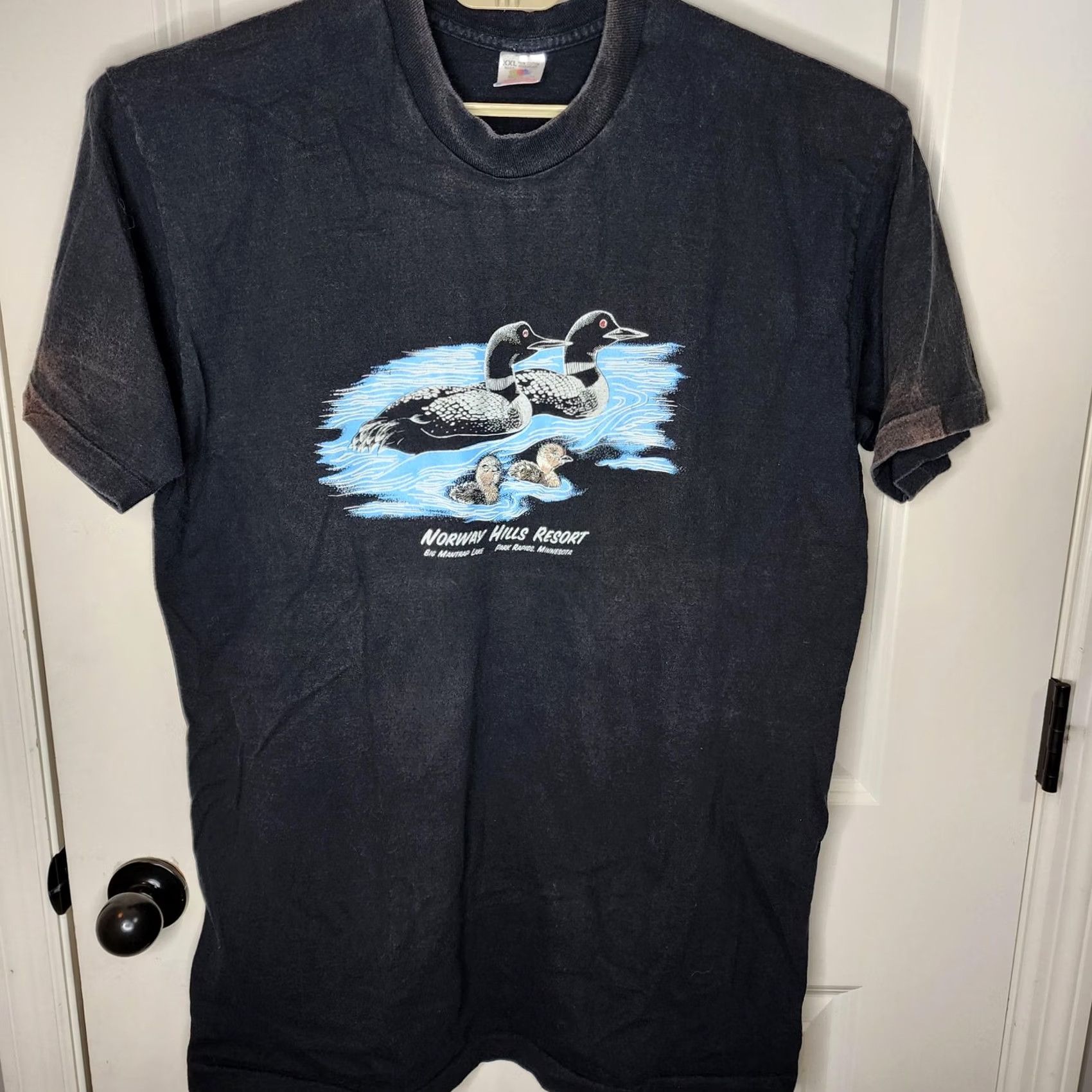 Fruit Of The Loom VINTAGE Fruit Of The Loom Norway Hills Shirt Mens 2XL Black Loon Graphic Tee Size US XXL / EU 58 / 5 - 3 Thumbnail
