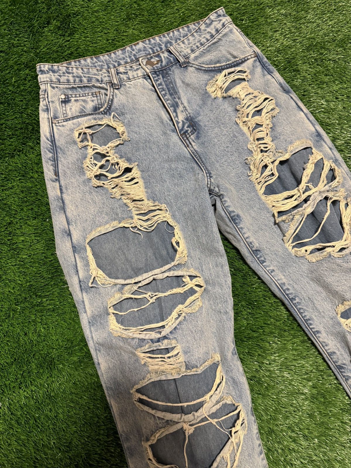 Vale Rare Vale Denim Distressed Jeans Size US 32 / EU 48 - 3 Thumbnail