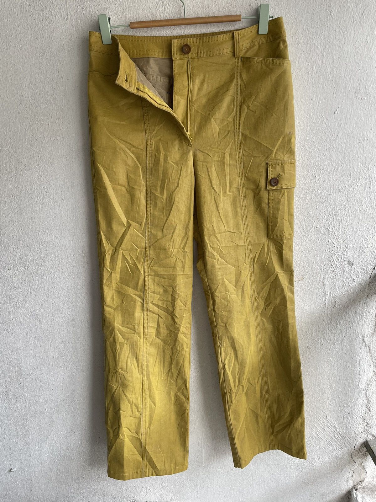 Designer × Japanese Brand Retro Christian Aujard Glossy mustard cargo wax pants Size 29" - 2 Thumbnail